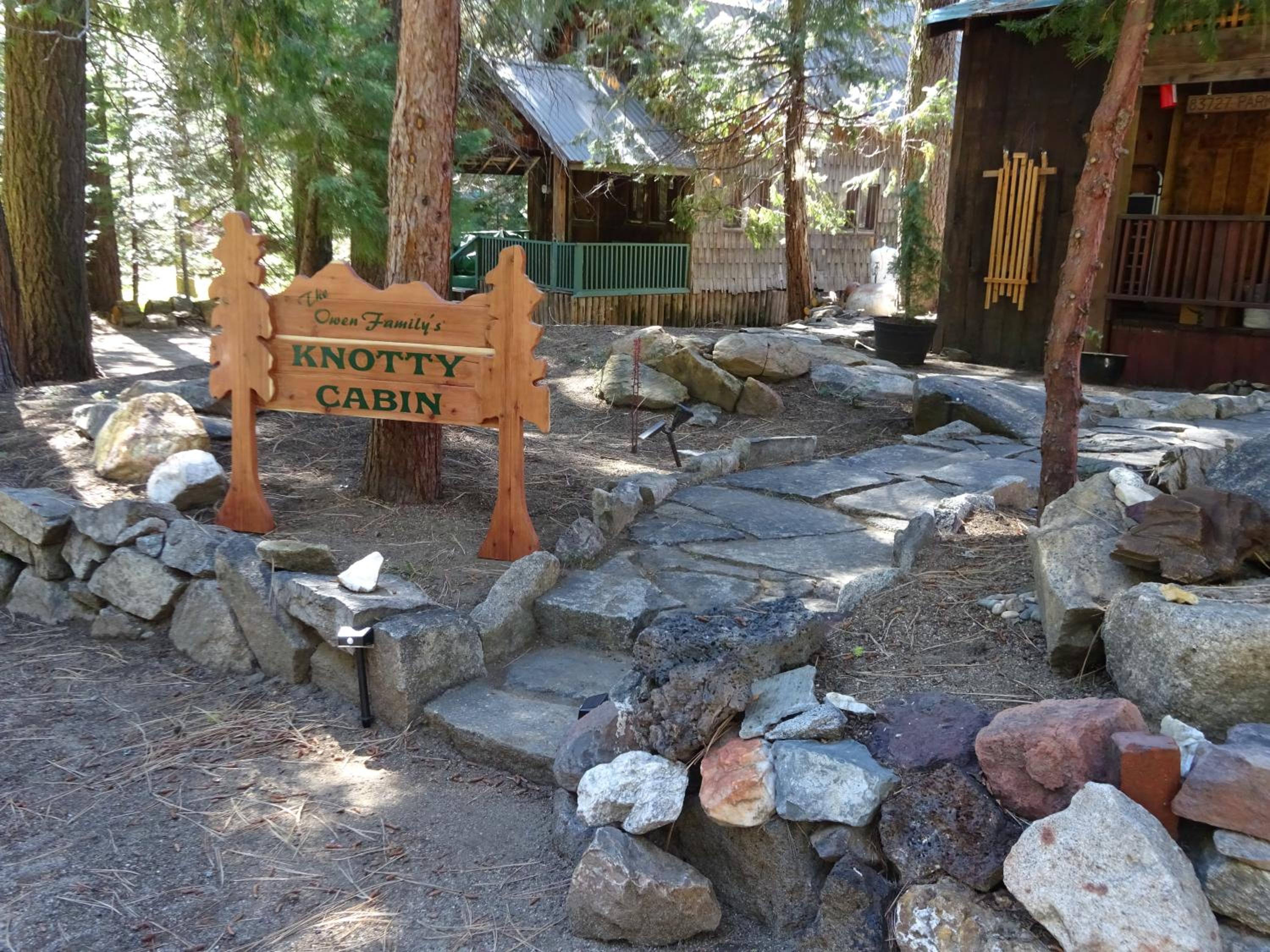 The Knotty Cabin in Kings Canyon National Park view 5