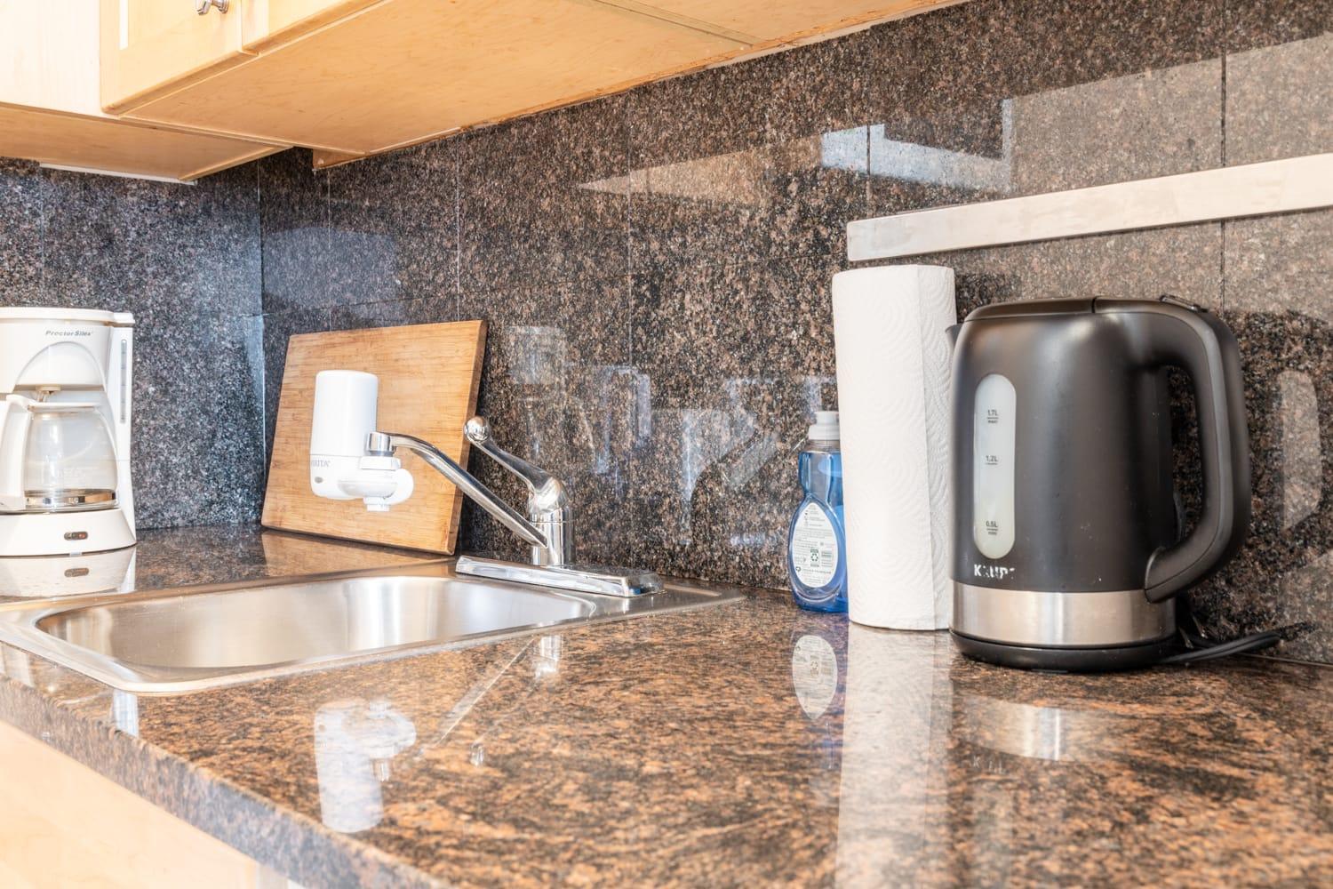 350-GA Spacious Studio Gramercy Sleeps3