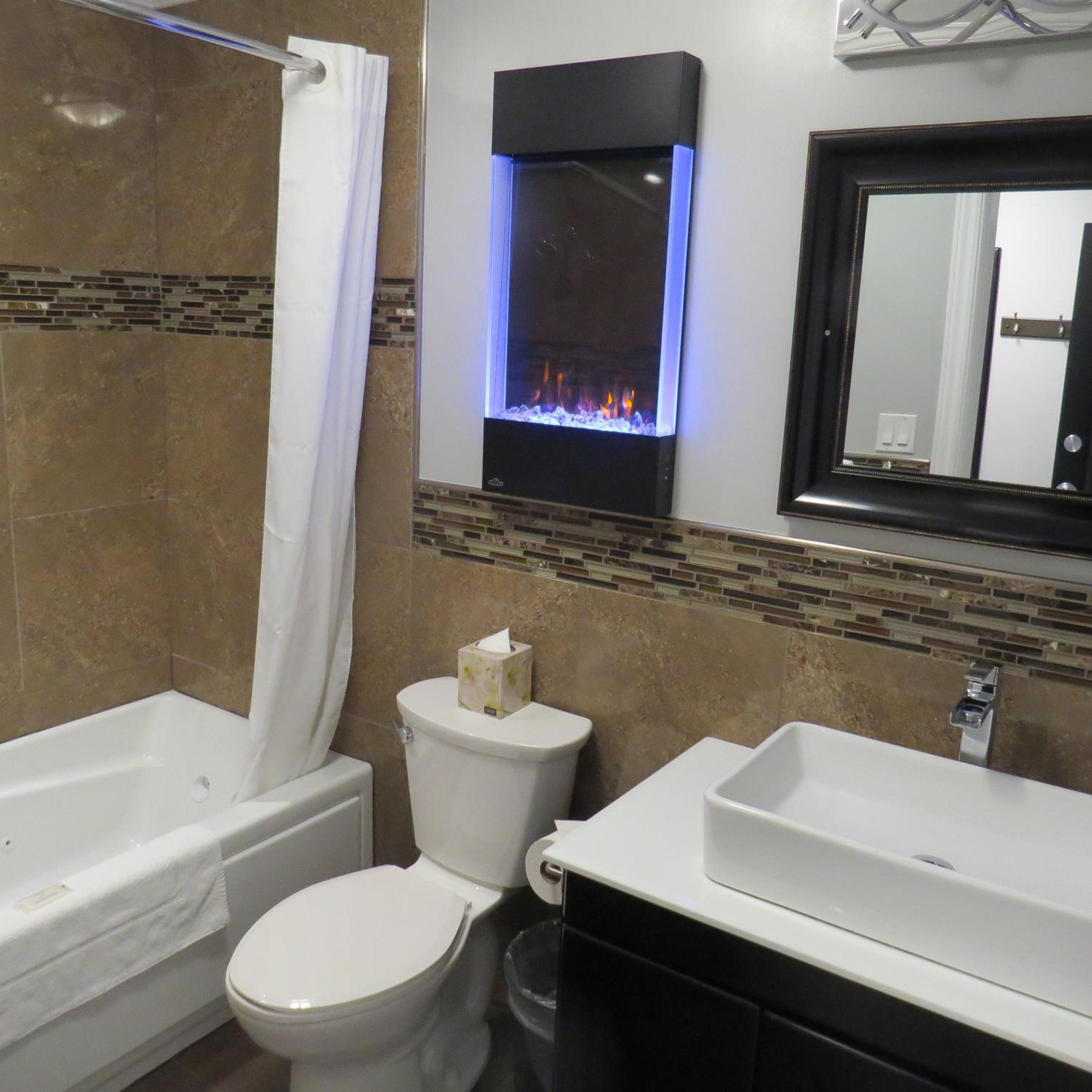 Dockside Suites
