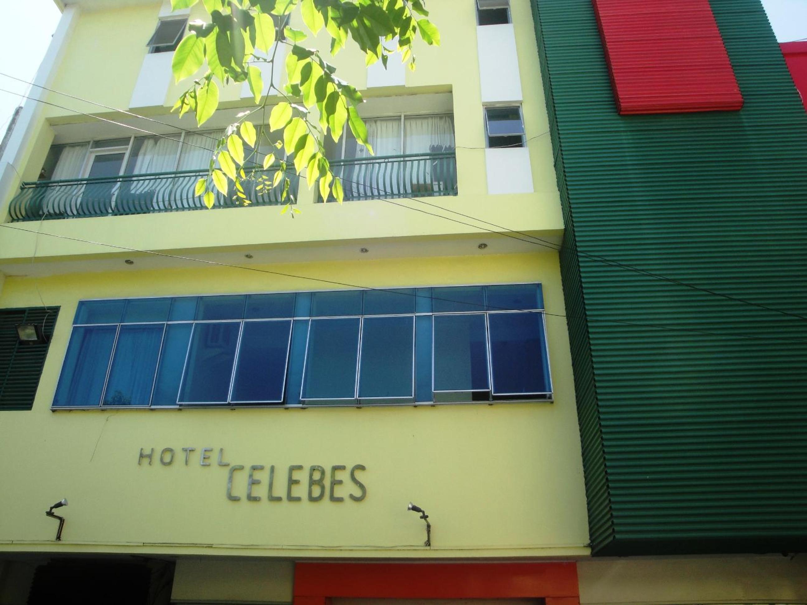 Hotel Celebes - Image 1