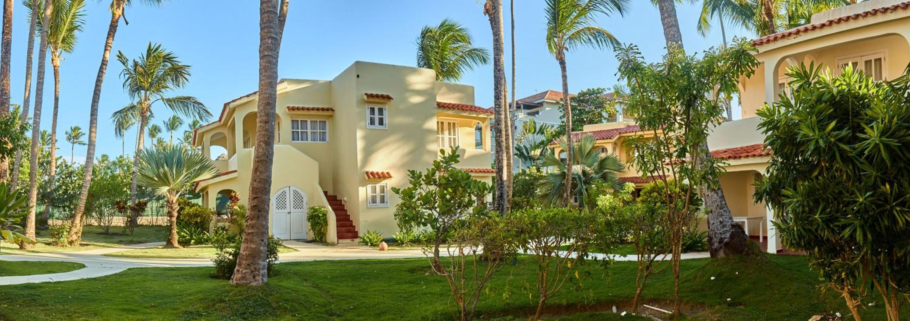 Hotel Los Corales Beach Village Punta Cana - The original - Image 1