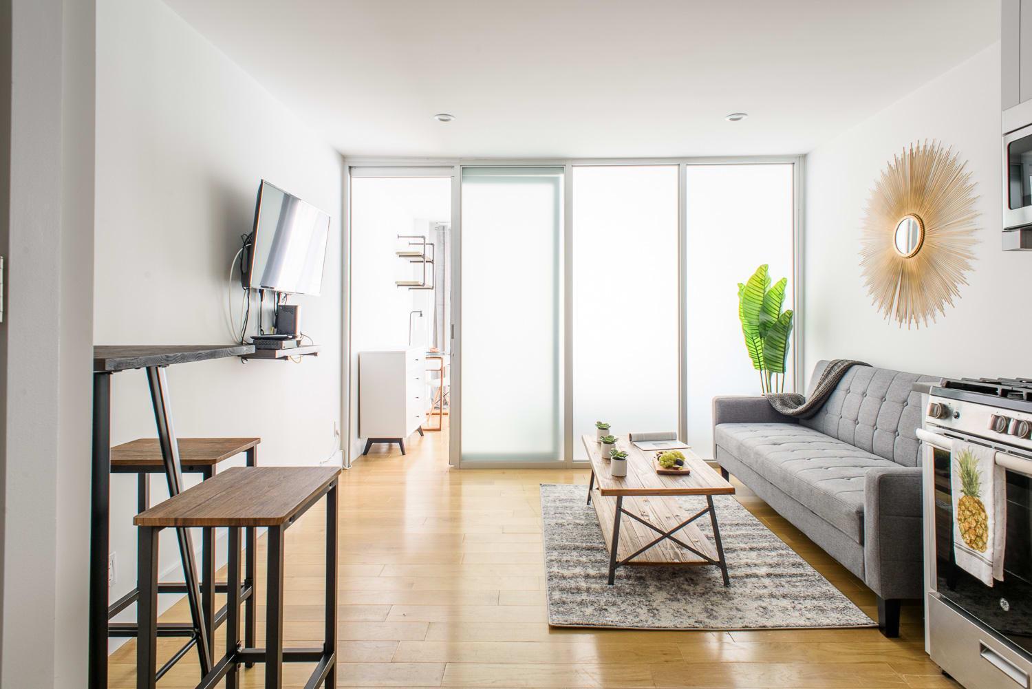 75-2D NEW Prime UES W&D Balcony Elevator