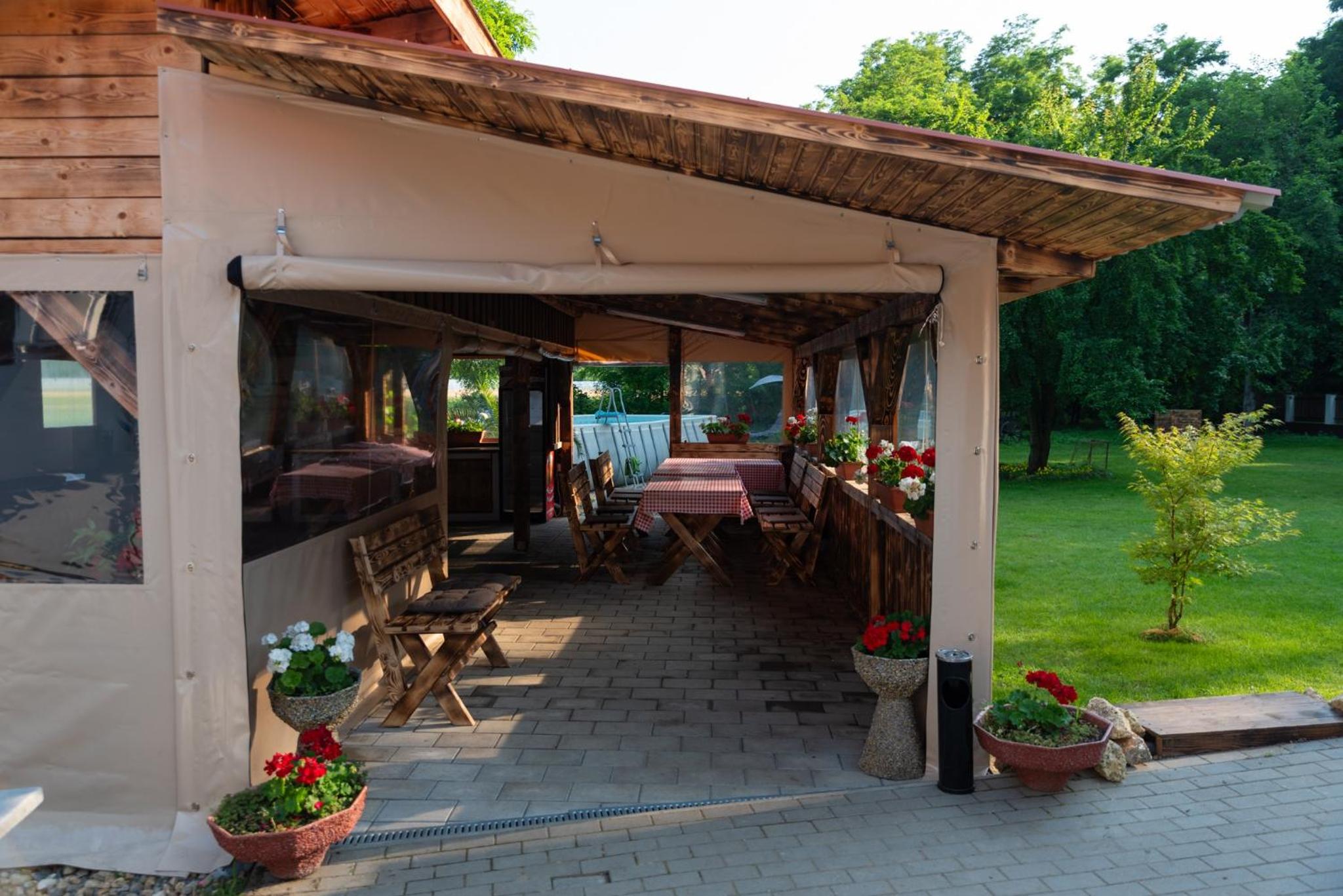 TÓ-BA TANYA ÉS VENDÉGHÁZ view 2