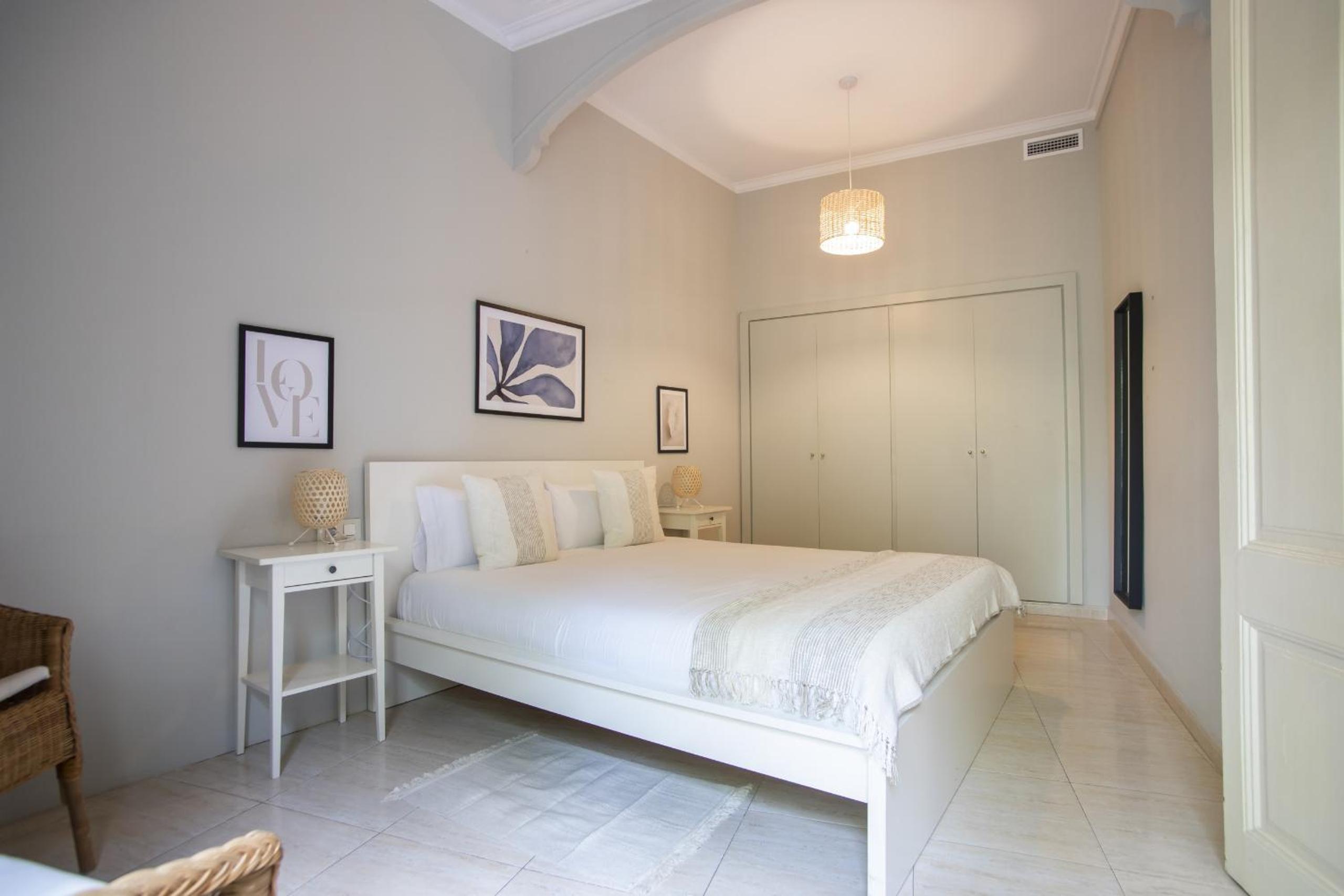 22MAN1017- Cute apartment in Sant Antoni photo 3