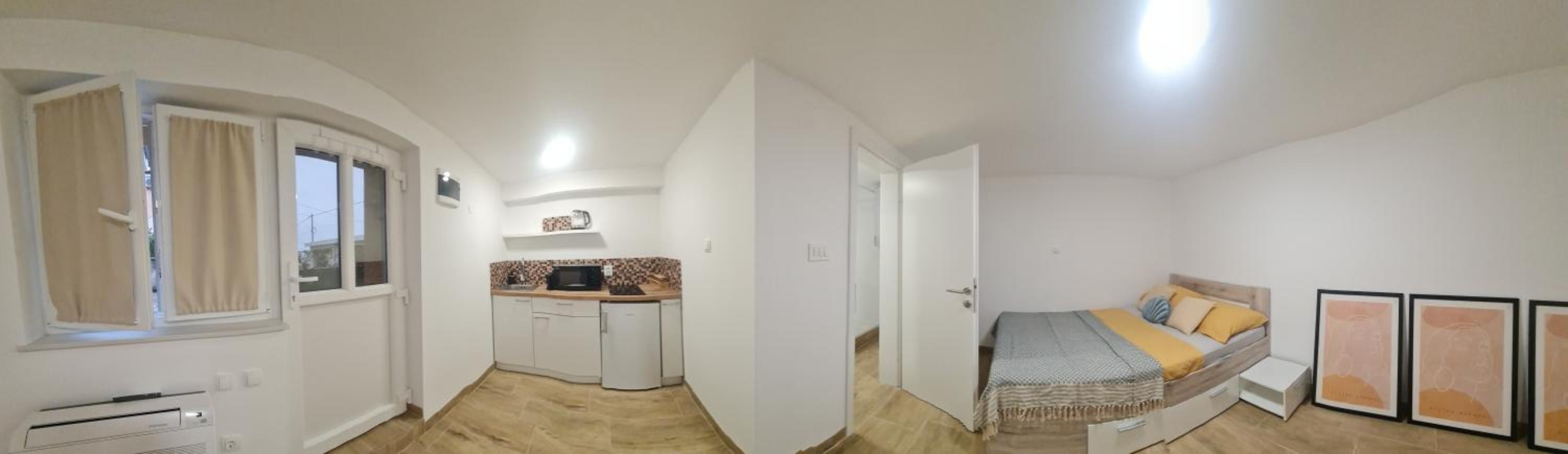 Photo 48