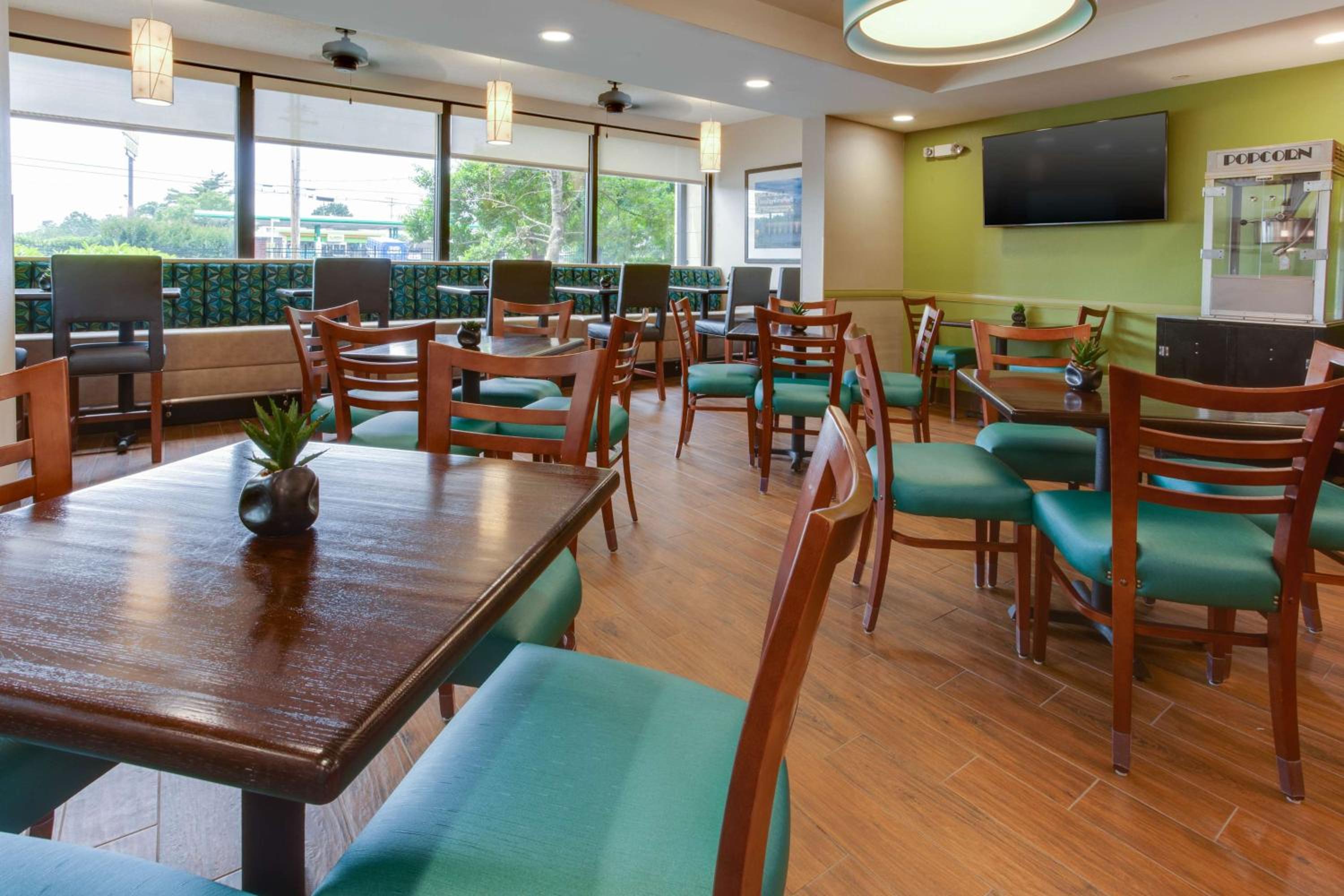 Drury Inn Suites Nashville Airport - Property Image 35