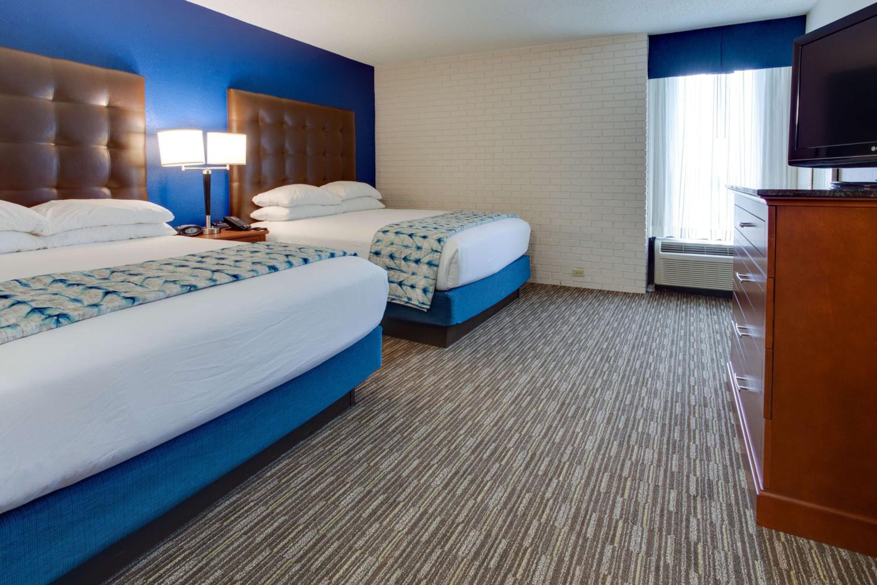 Drury Inn Suites Nashville Airport - Property Image 11