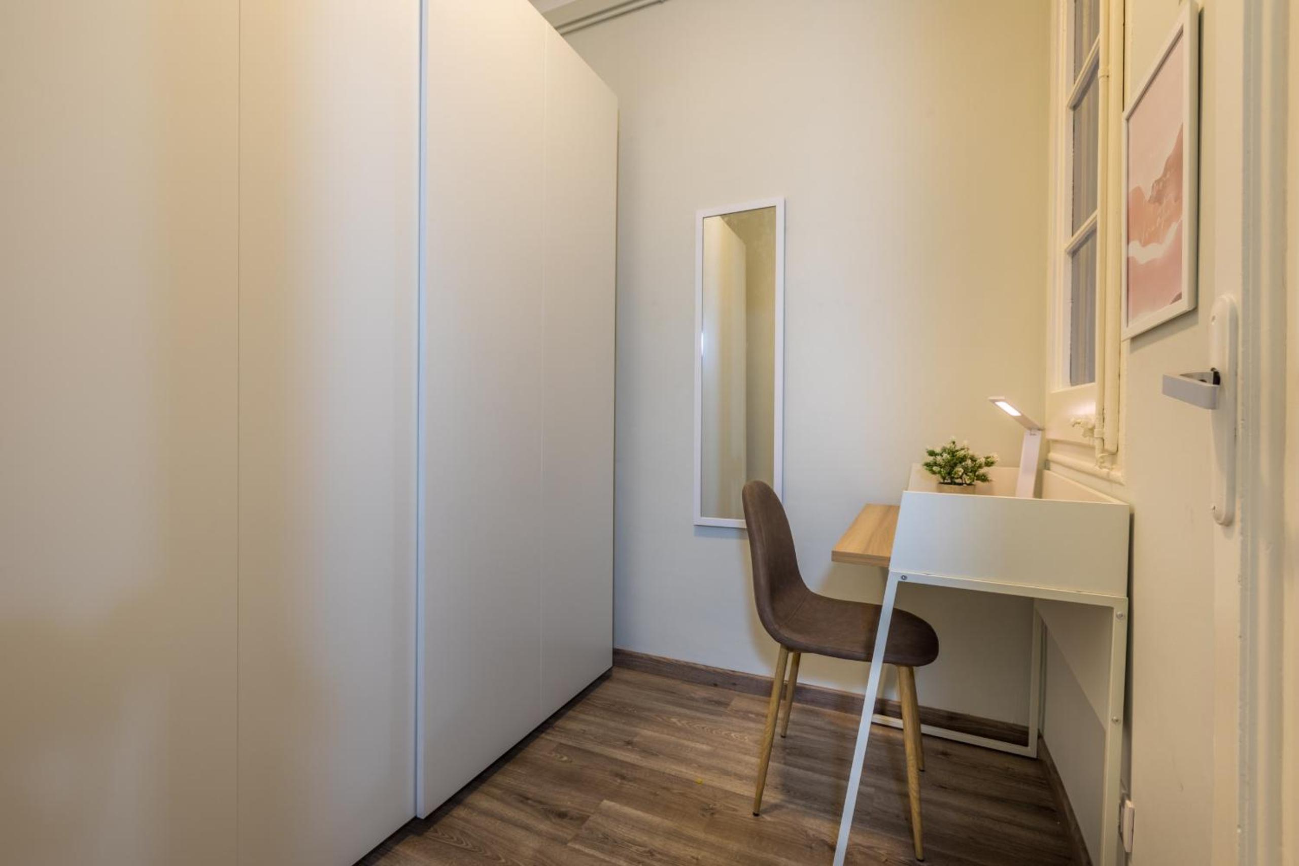 13PAR1004 - Fabulous apartment in the heart of Barcelona