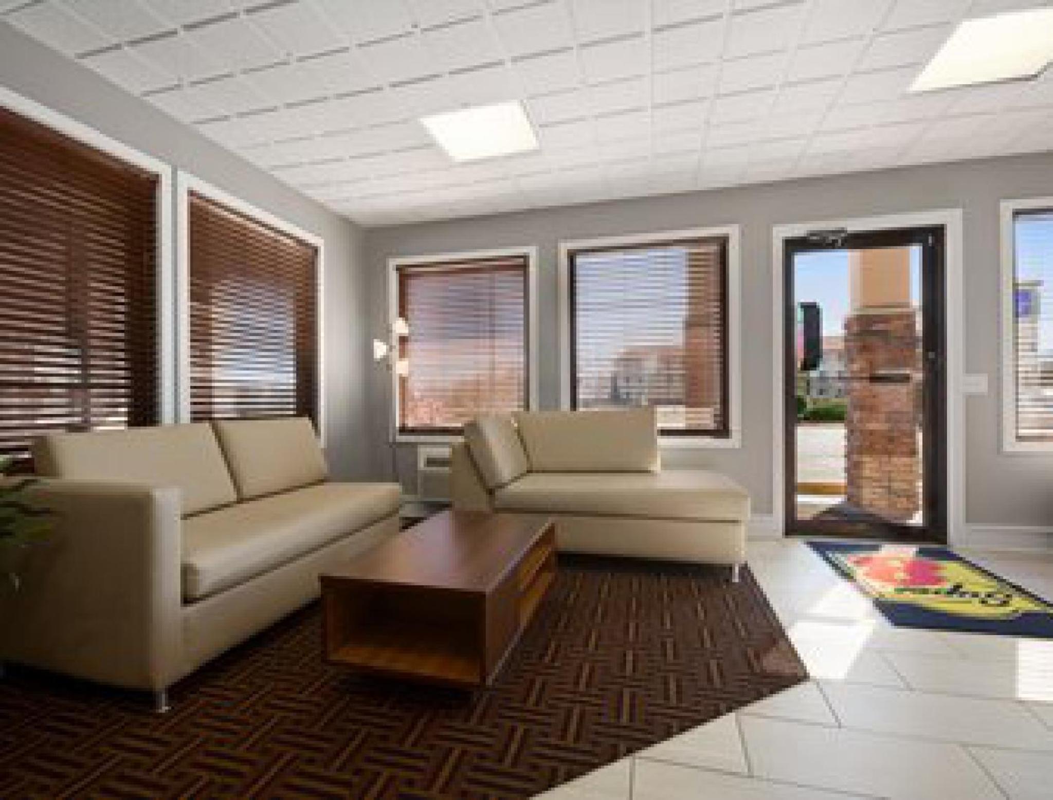 Wytheville Vacations - Super 8 by Wyndham Wytheville - Property Image 15