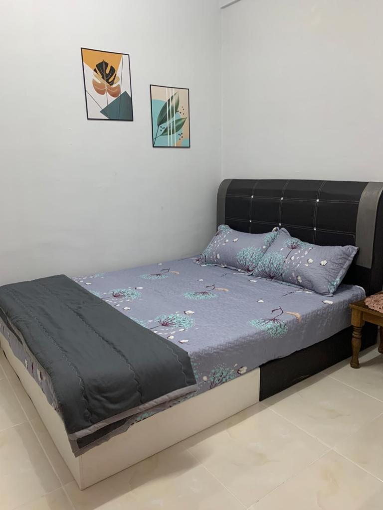 ALEENA STAYCATION @ APARTMENT TOK PELAM PANTAI BATU BURUK