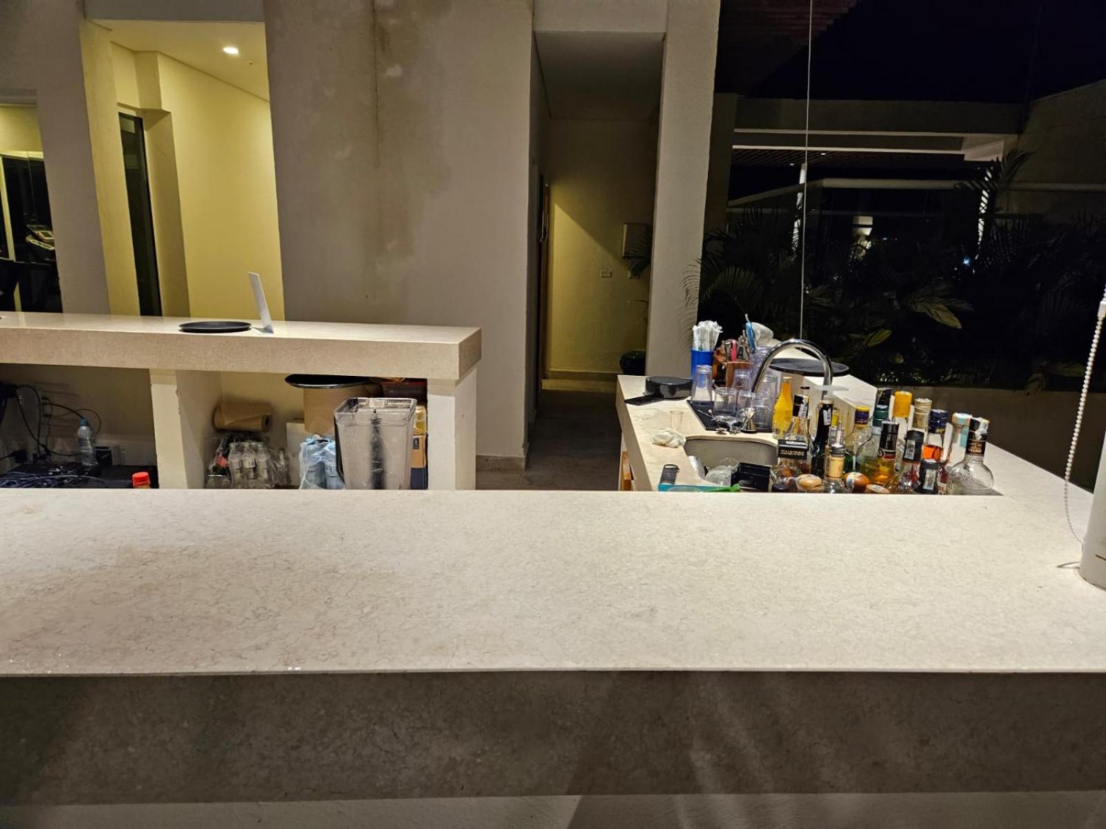 Apartamento con jacuzzi privado, vista al mar, sector exclusivo