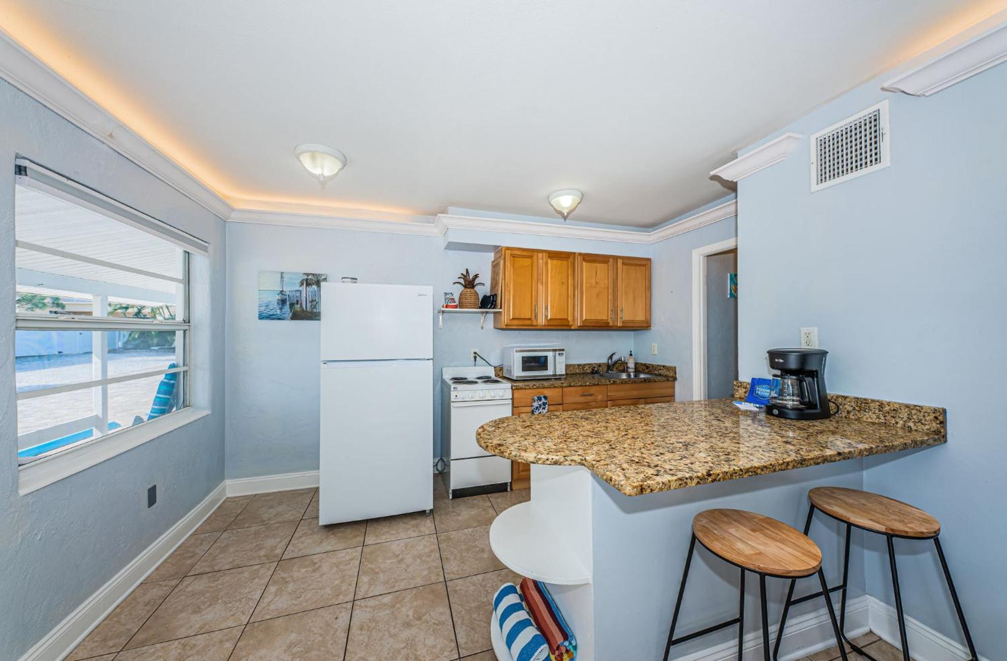 Blue Water Beachside Villa 1 view 5