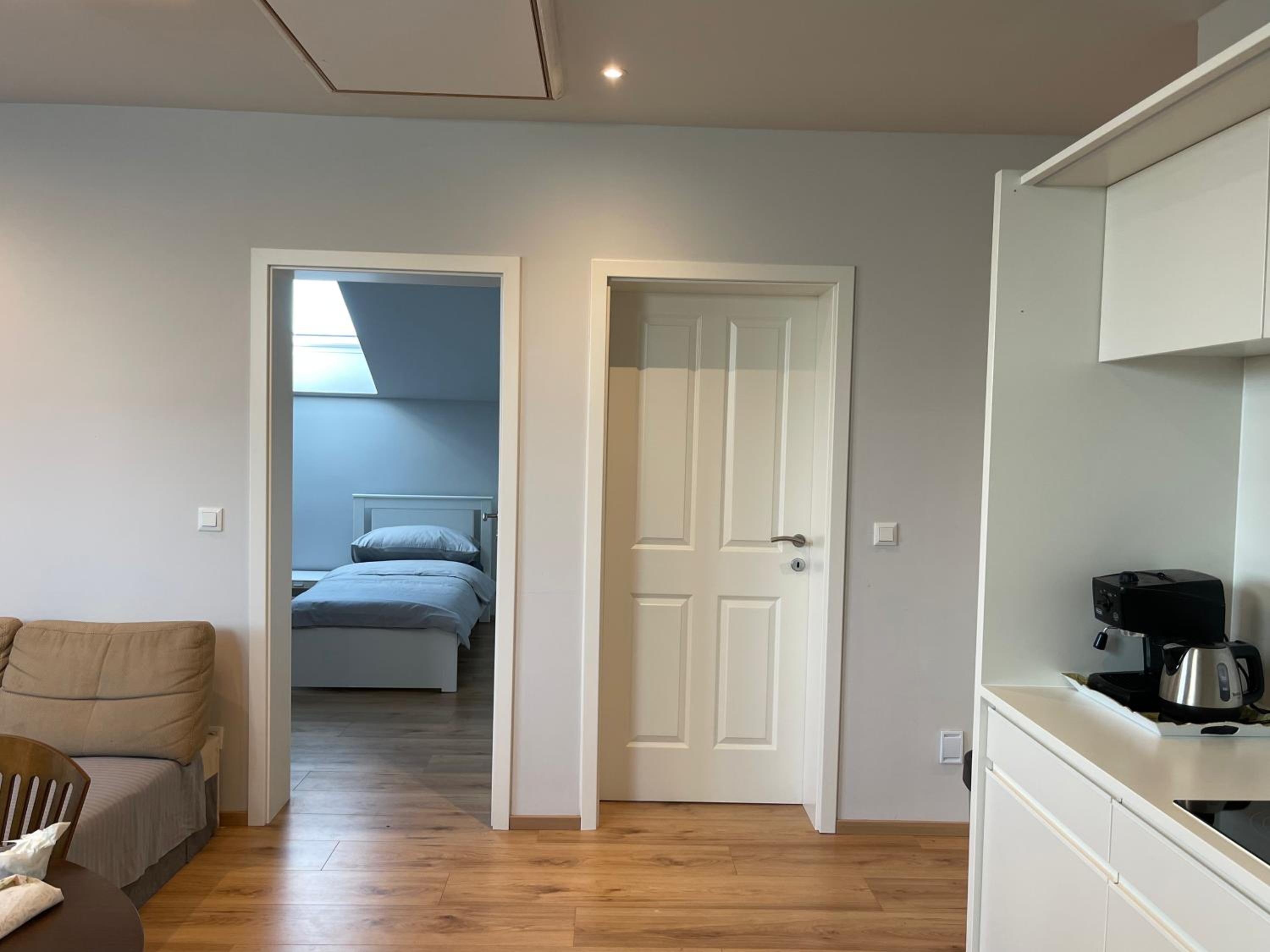 Cozy Apartment near Vienna Airport - tax included and Self CheckIn
