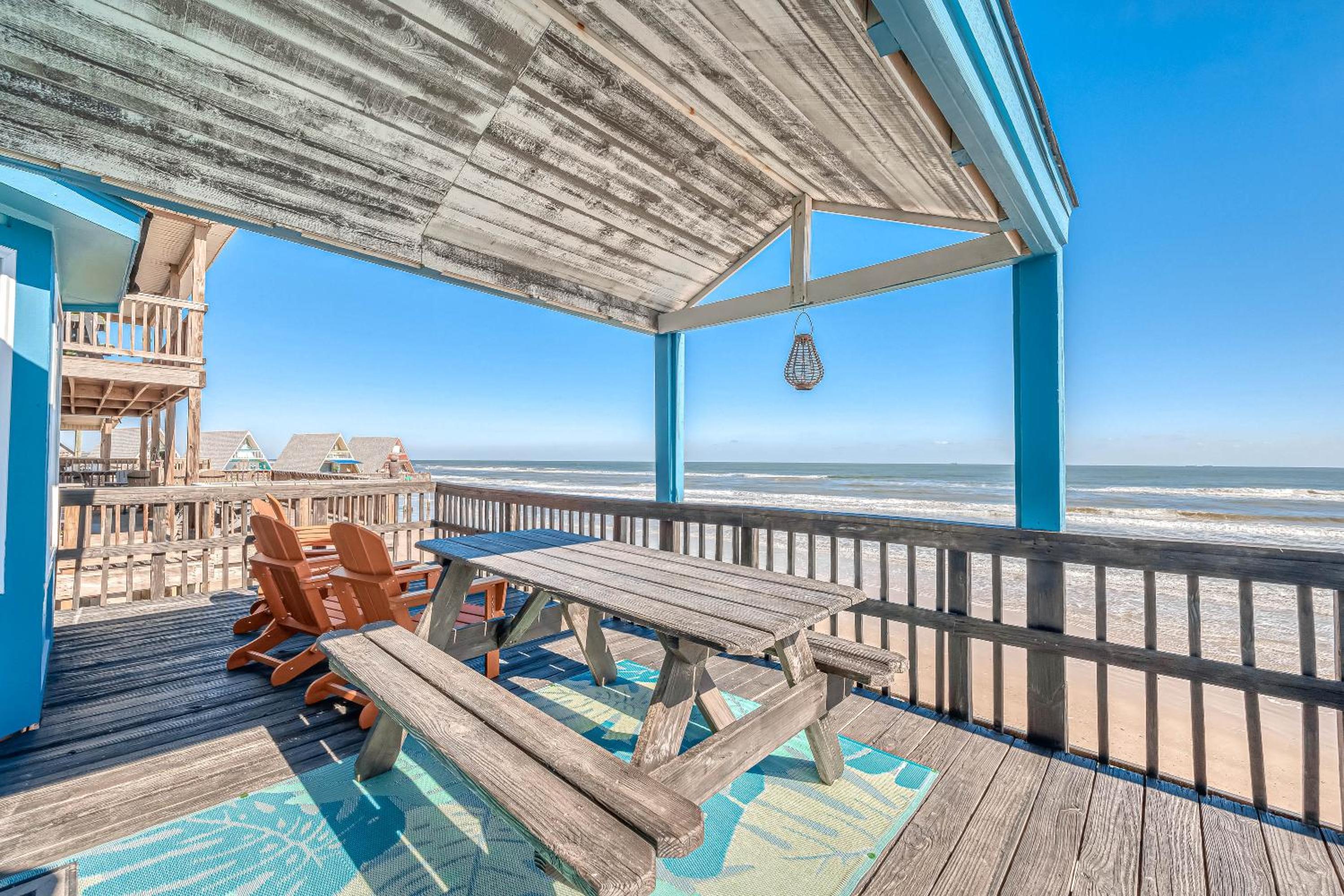Surfside Beachfront Dream view 4