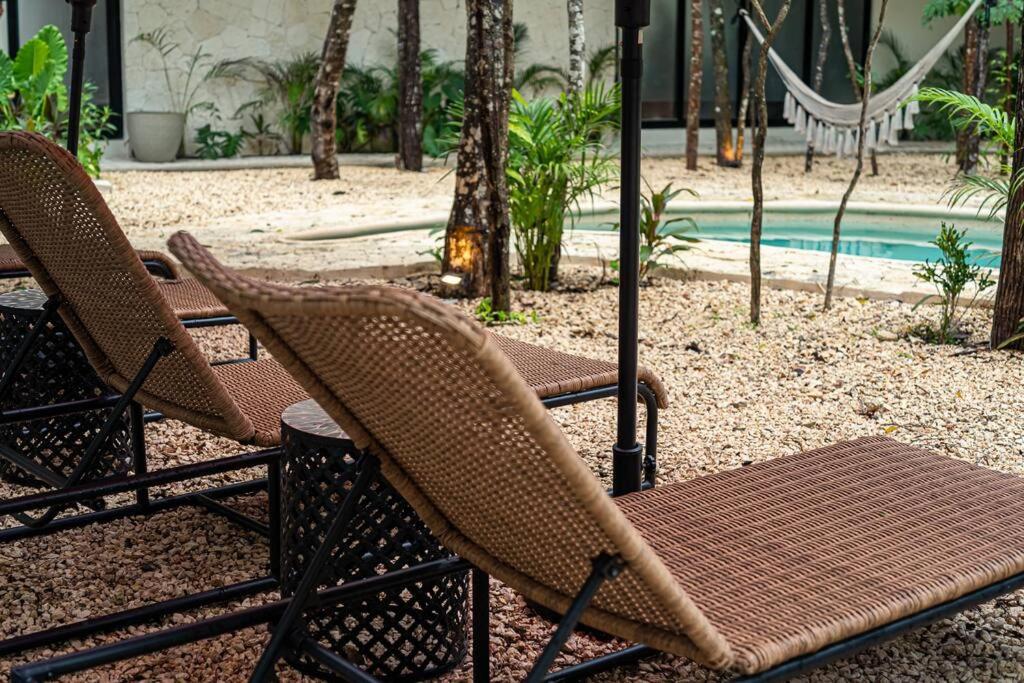 The cozy boho nomad with Free bikes