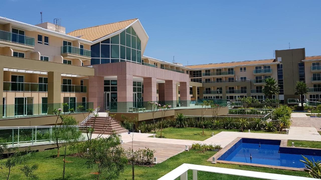 The Sun Resort - Super Apartamento de 2 quartos - 1 suíte e 1 reversível