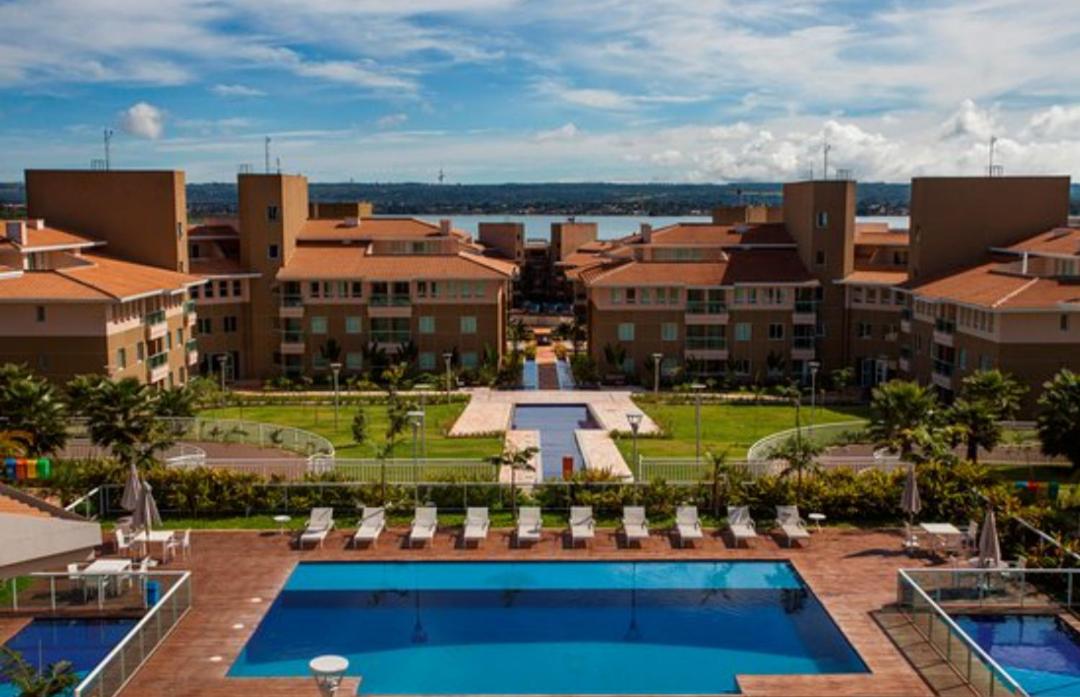 The Sun Resort - Super Apartamento de 2 quartos - 1 suíte e 1 reversível