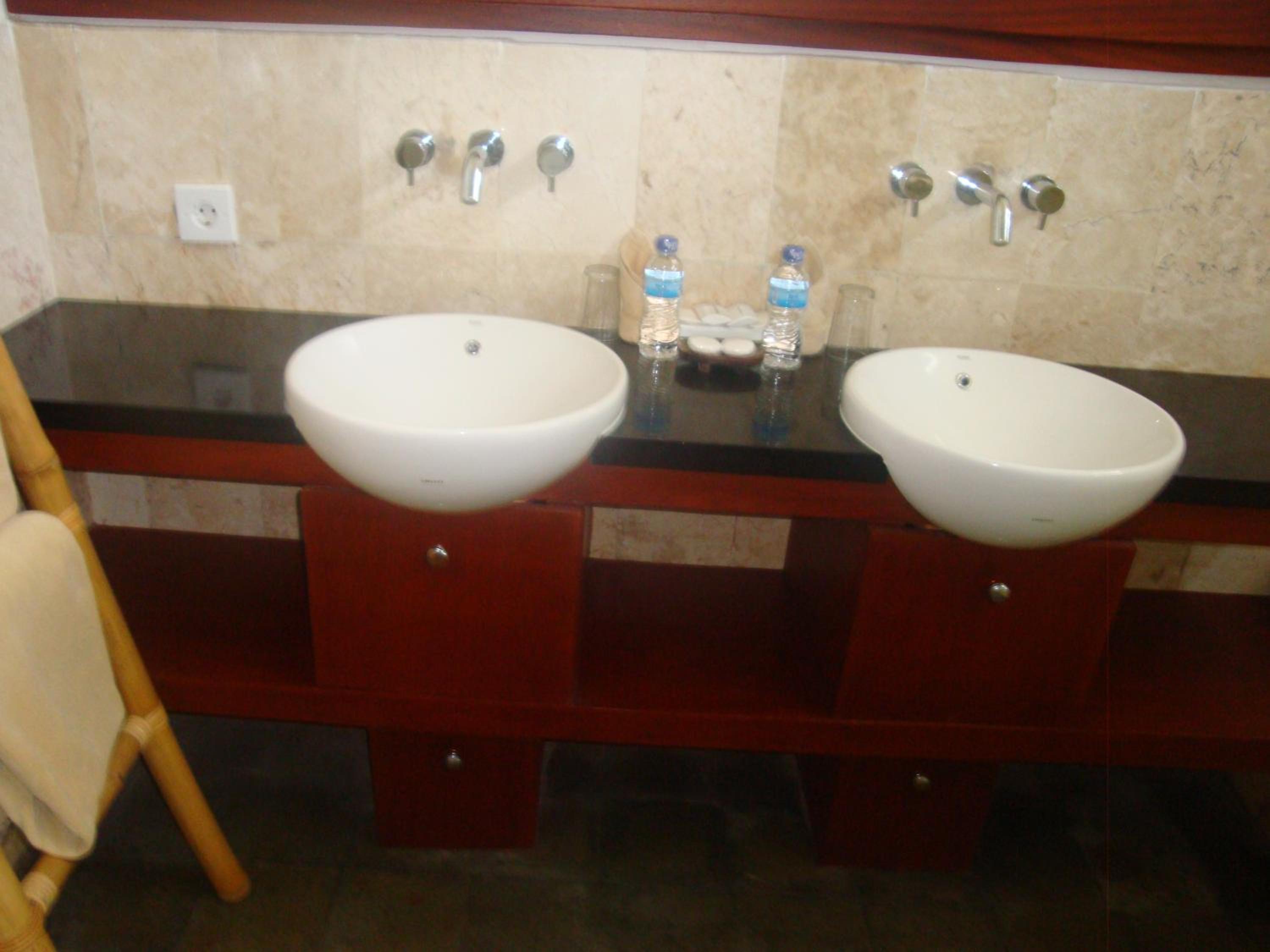 Photo 47