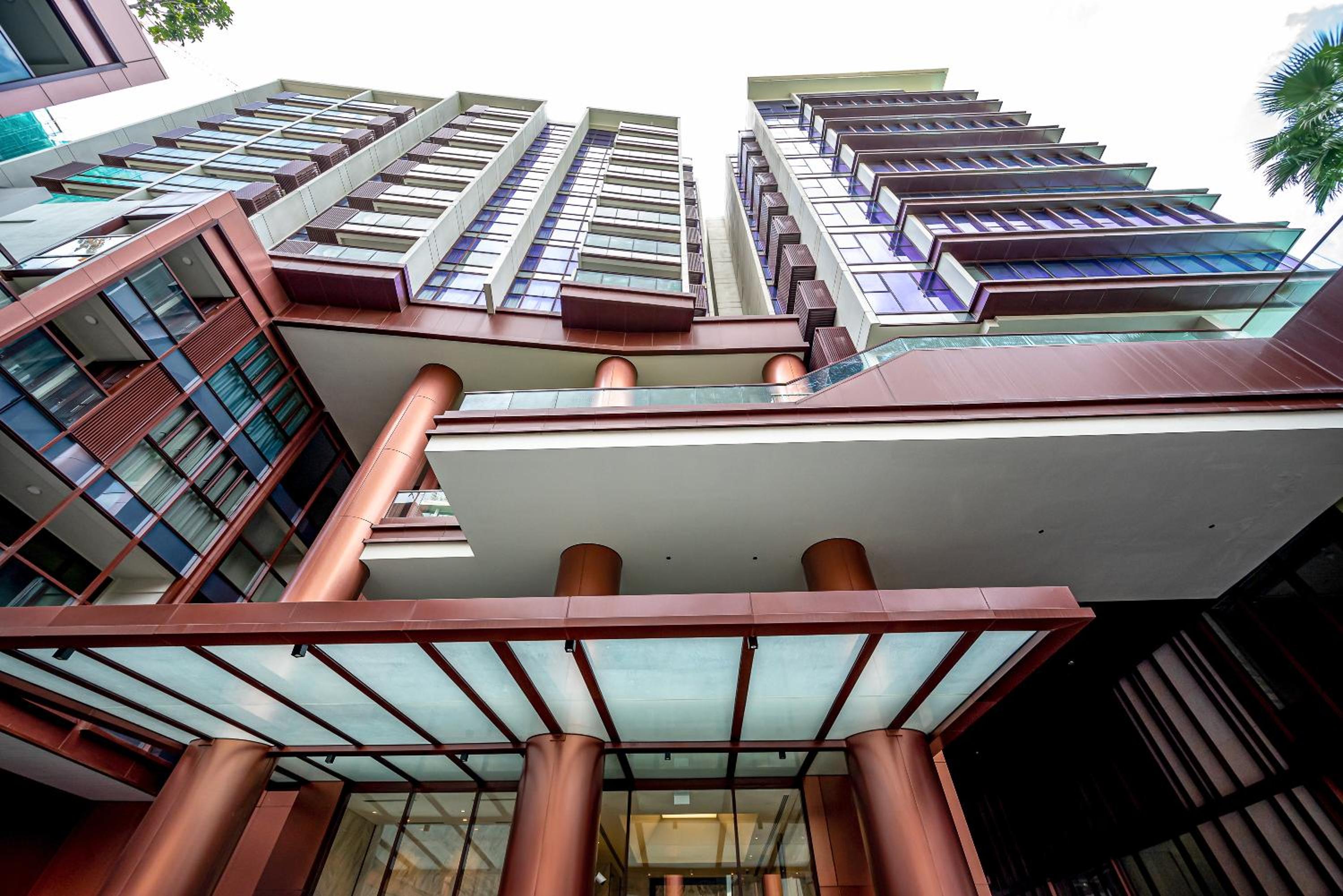 Metropole Saigon Suites