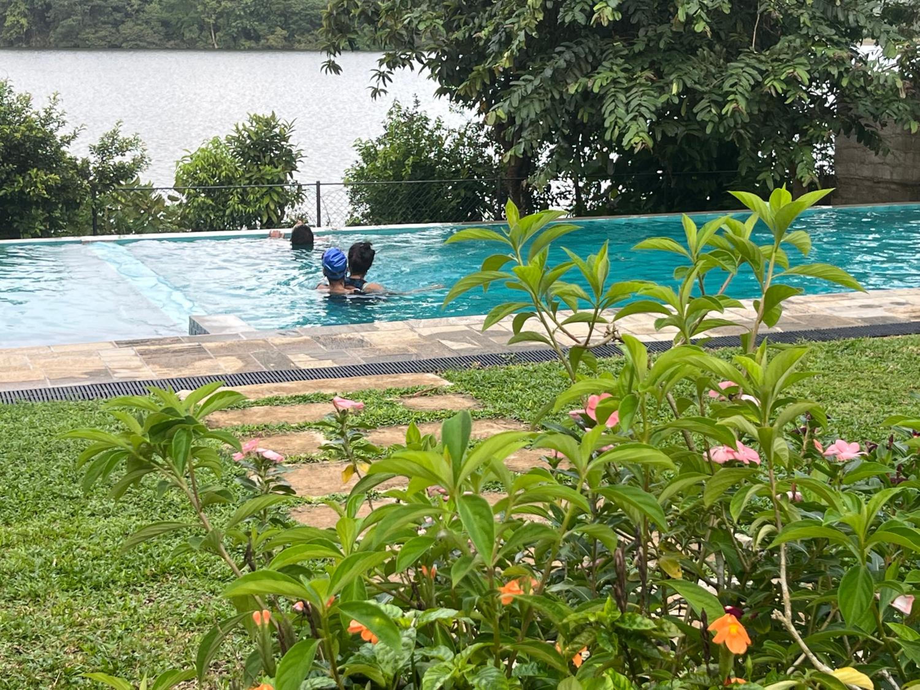 SaDev Lake Villa Bandaragama view 5