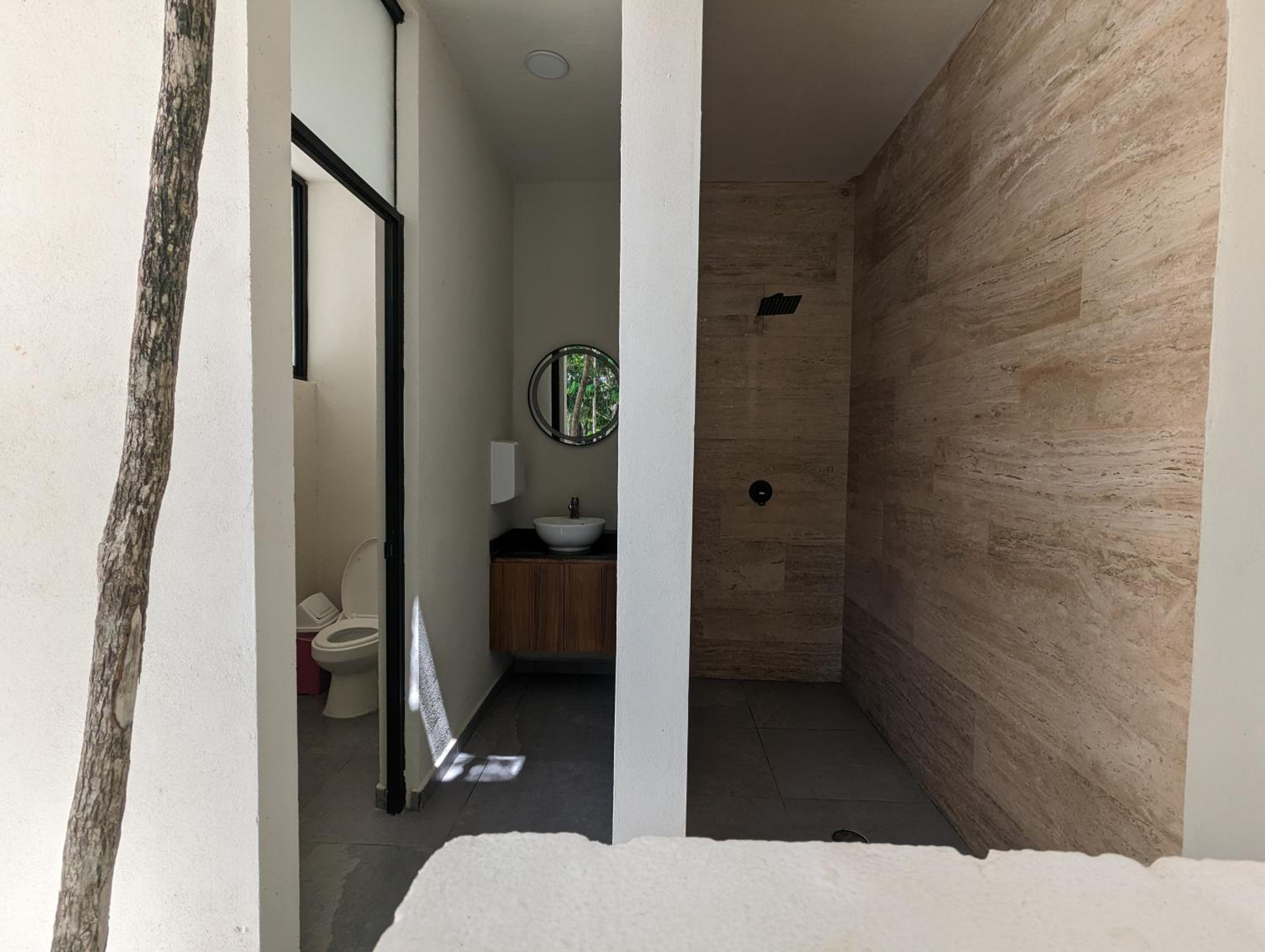 The cozy boho nomad with Free bikes