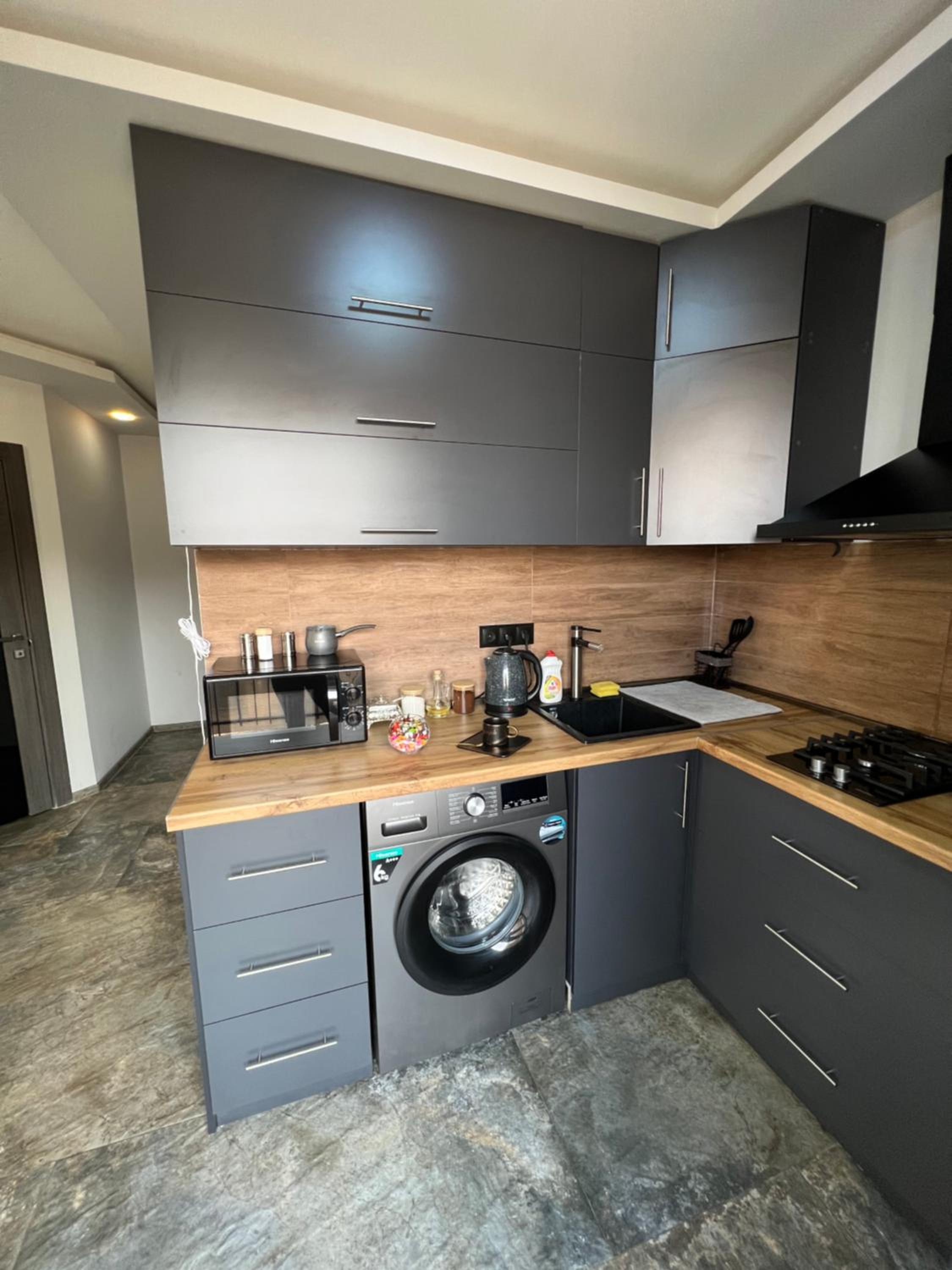 Designed Apartment with French Balcony SELF CHECK IN