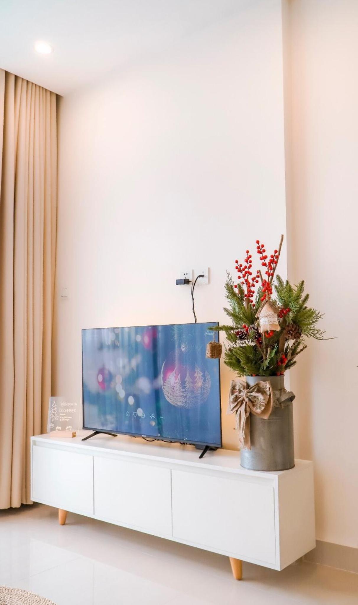 Vinhomes Grand Park - DECEMBERroom view 5