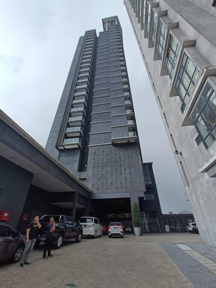 Photo 32