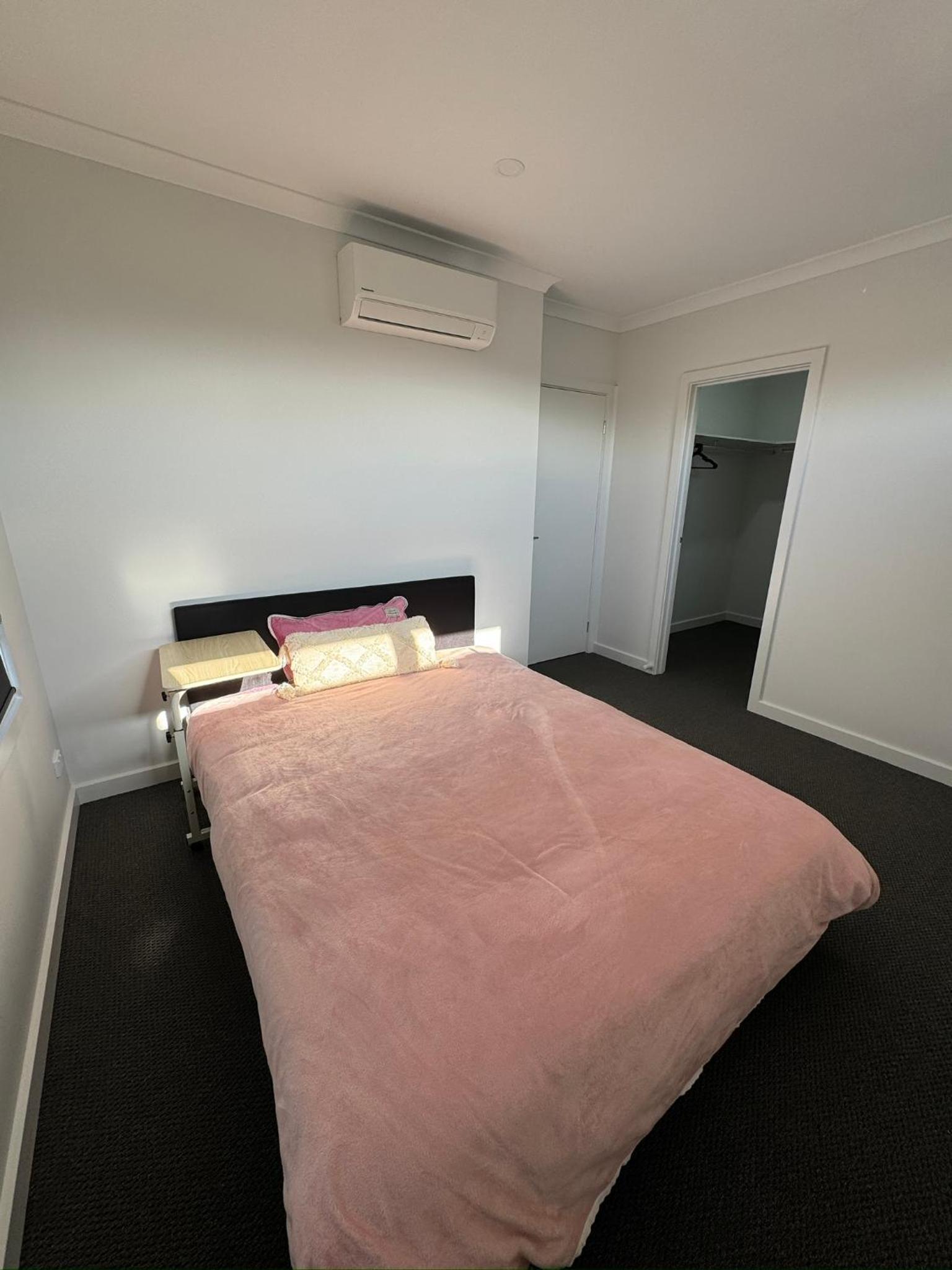 Brand new comfortable room in a beautiful suburb