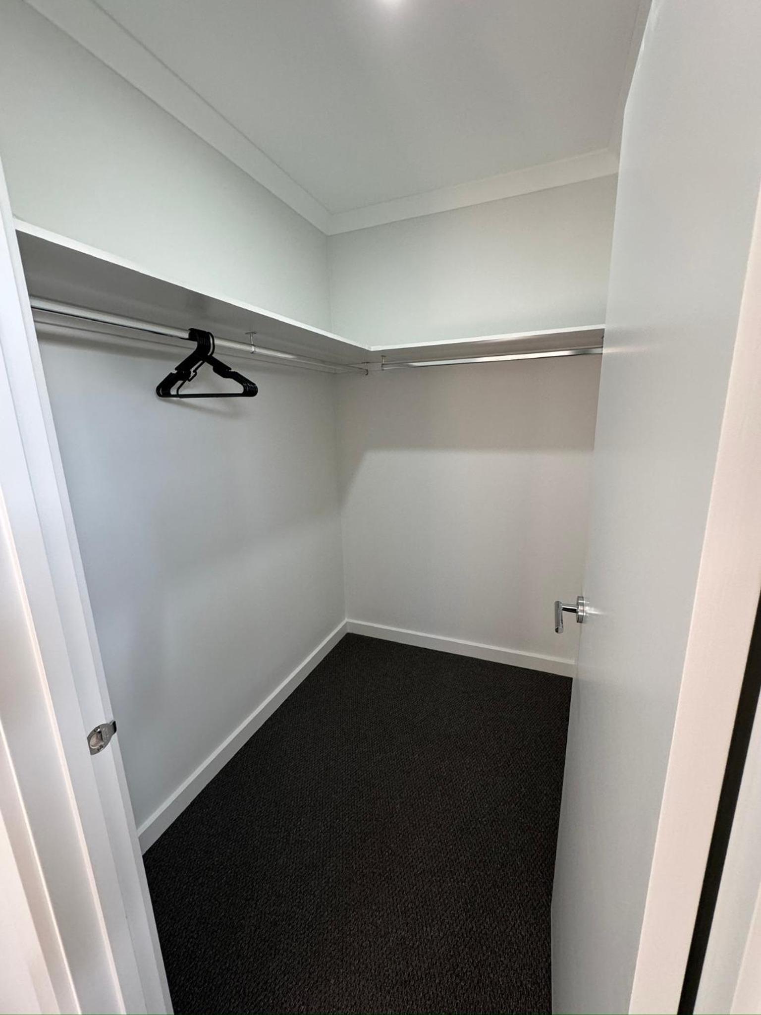Brand new comfortable room in a beautiful suburb