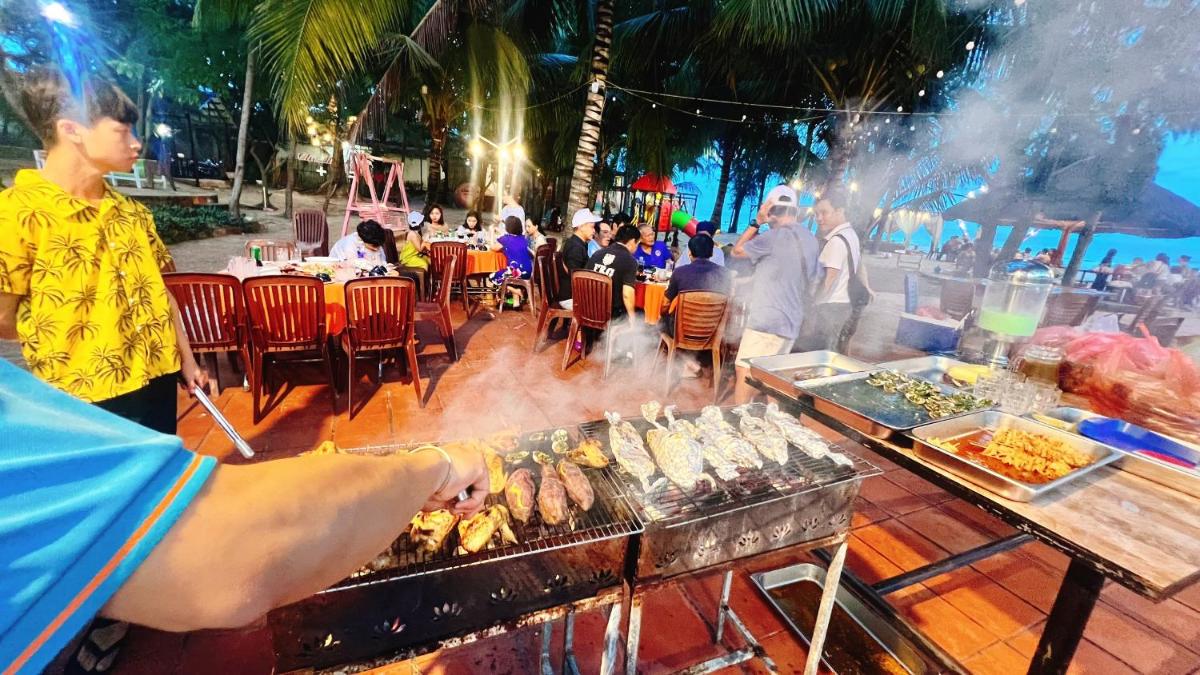 outdoor BBQ area