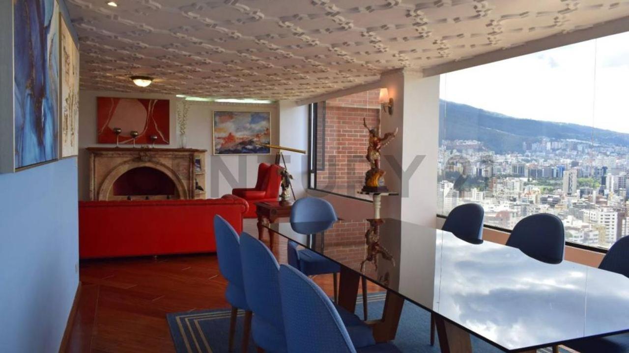 Eleven FLOOR for RENT