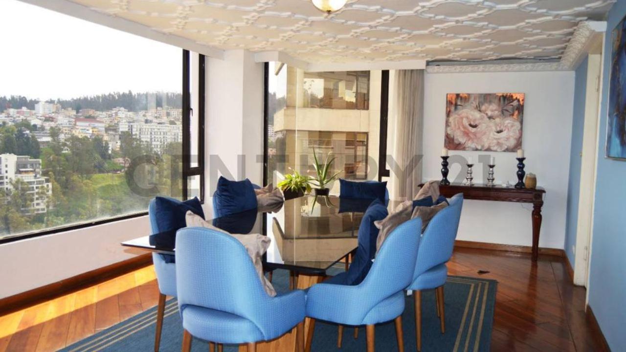 Eleven FLOOR for RENT