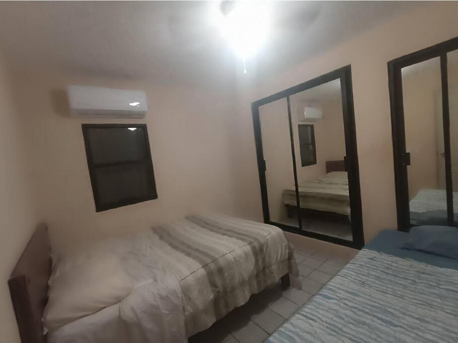 Casa Foca planta baja view 4
