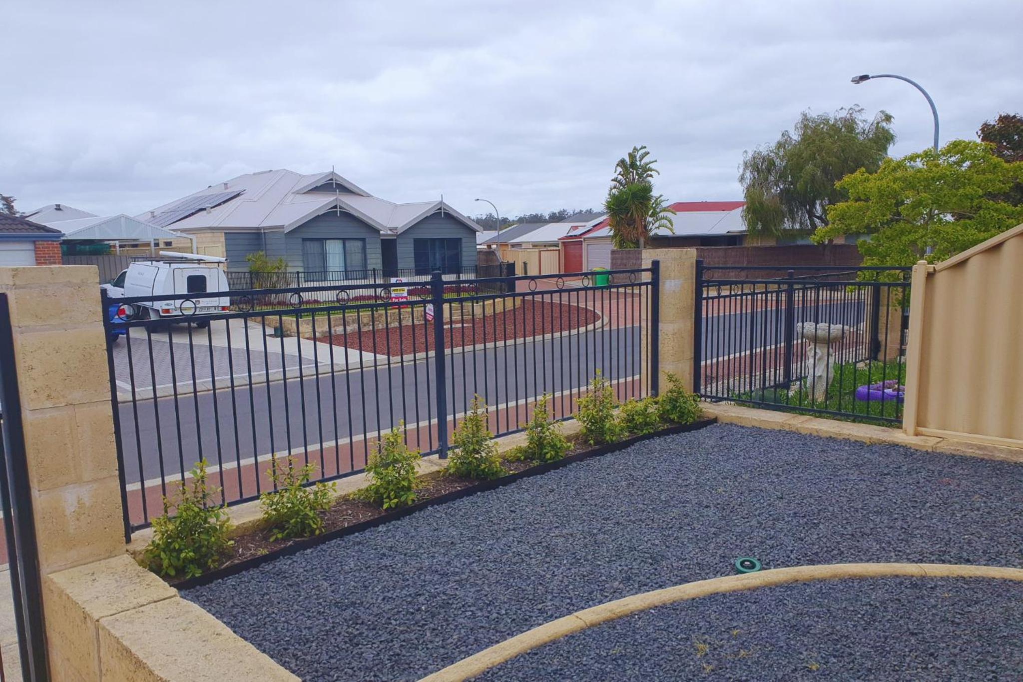Dalyellup Guest House- Walk to Shops, Near Beach & Bunbury