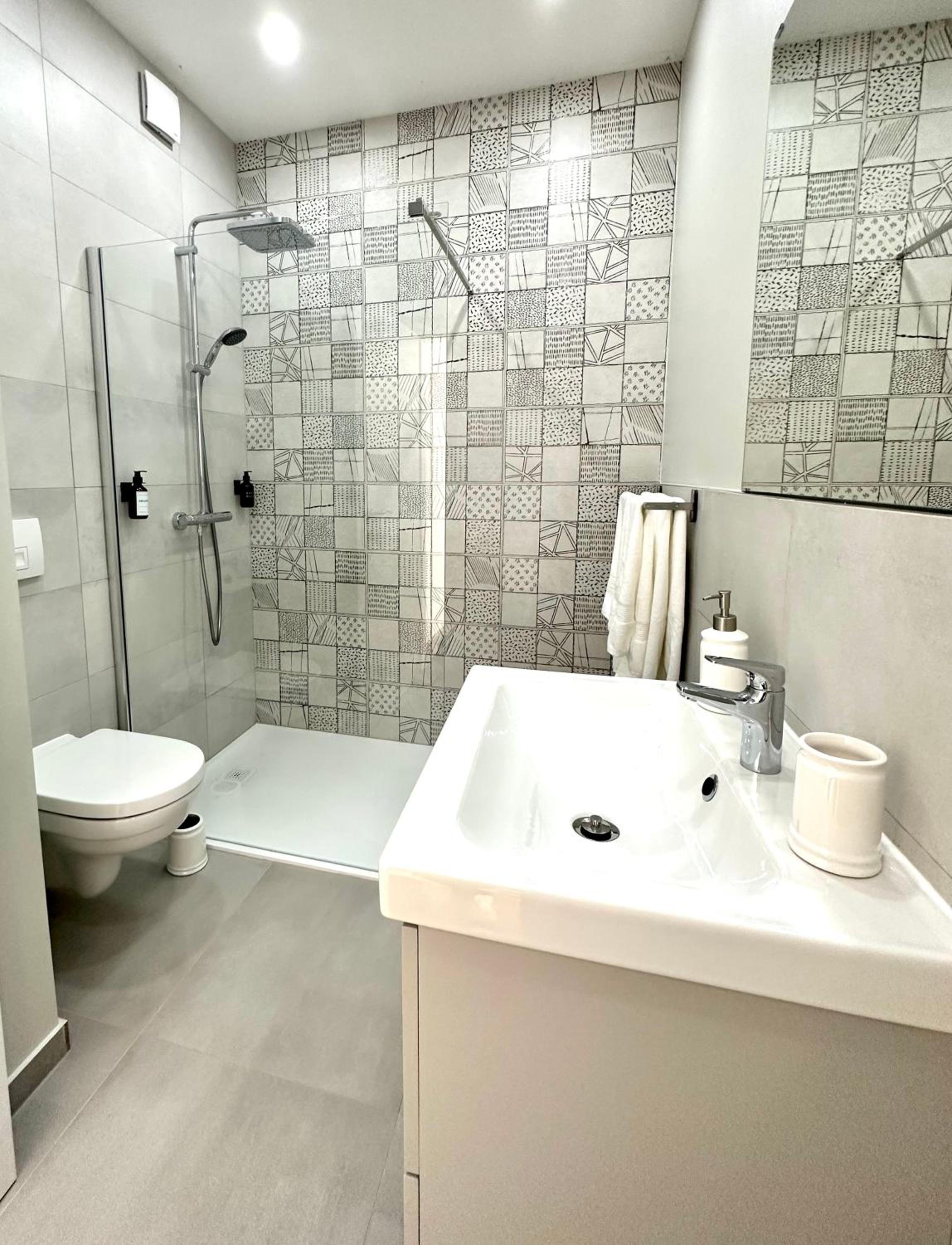 morand I Apartments