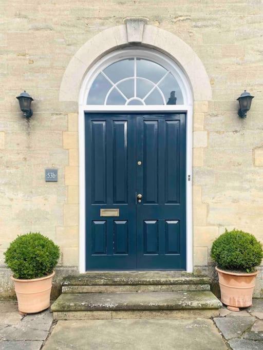 Beautiful Stylish 3 Bedroom Converted Chapel Dog Friendly Central