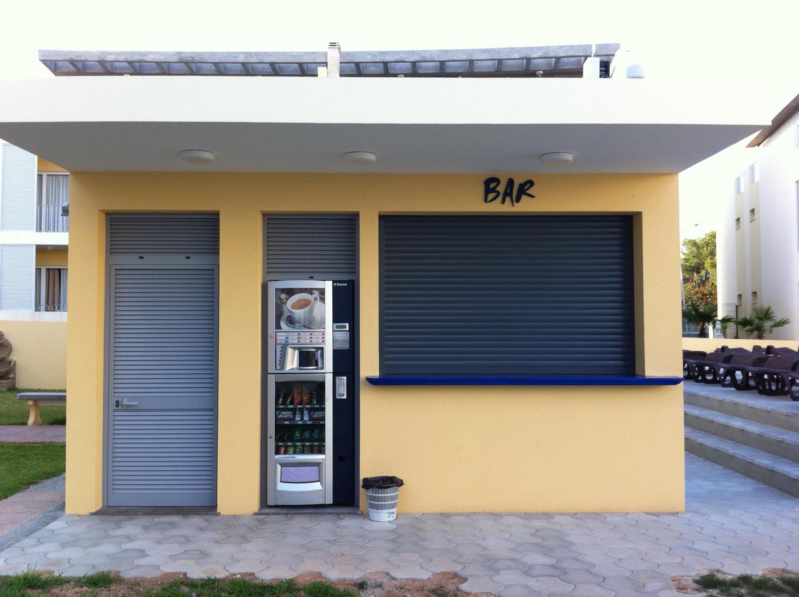 Photo 10
