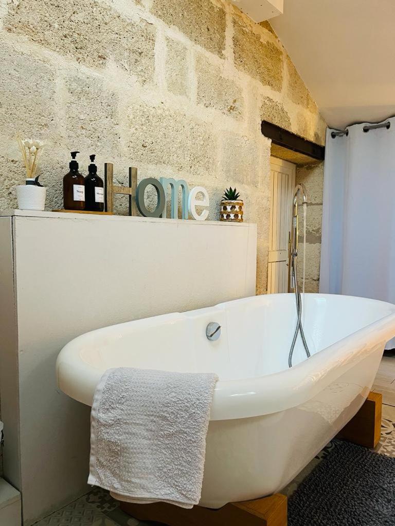 LaRiviere - Property Image 32