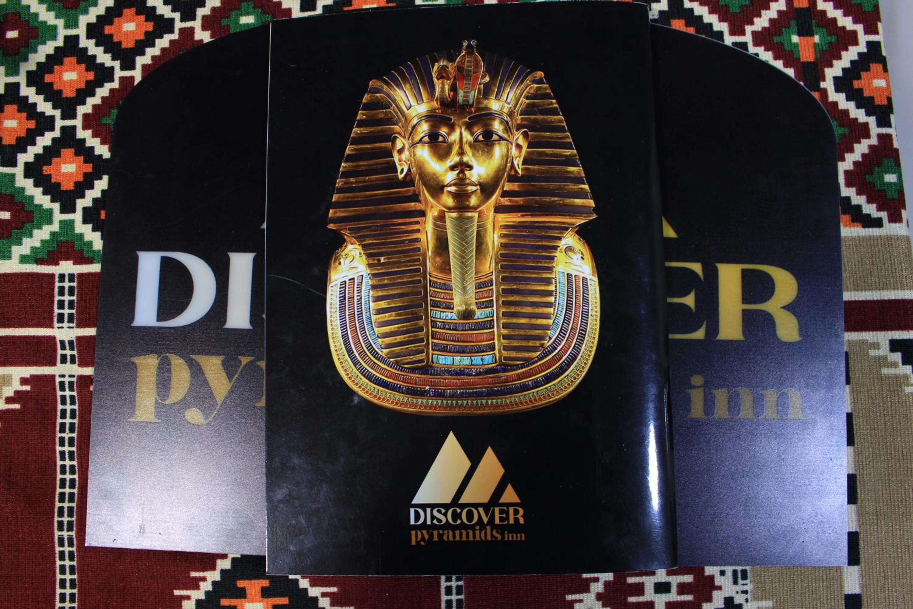 Discover pyramids inn