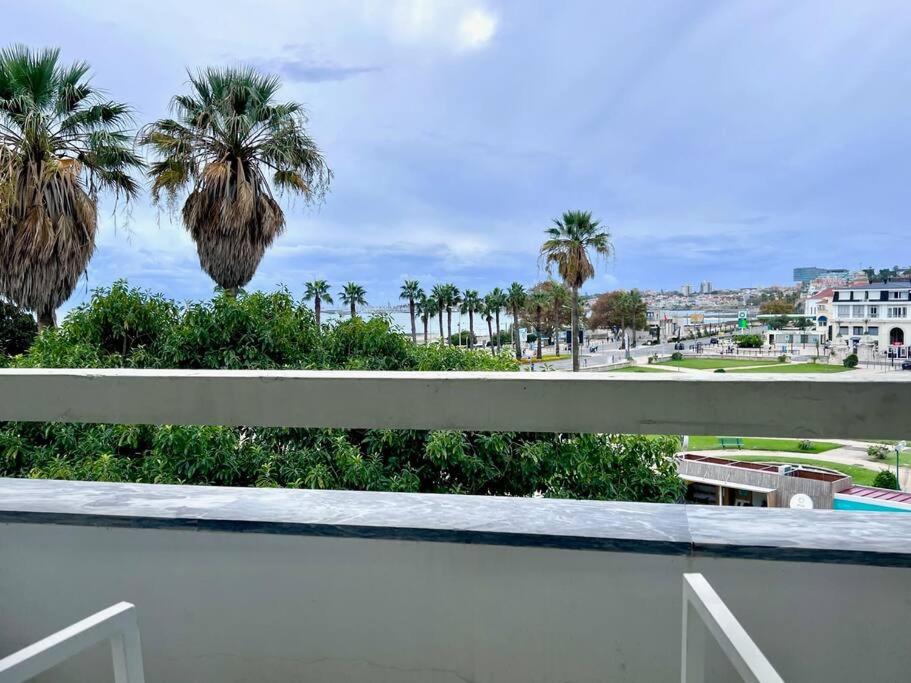 Estoril - Bay view apartment view 2