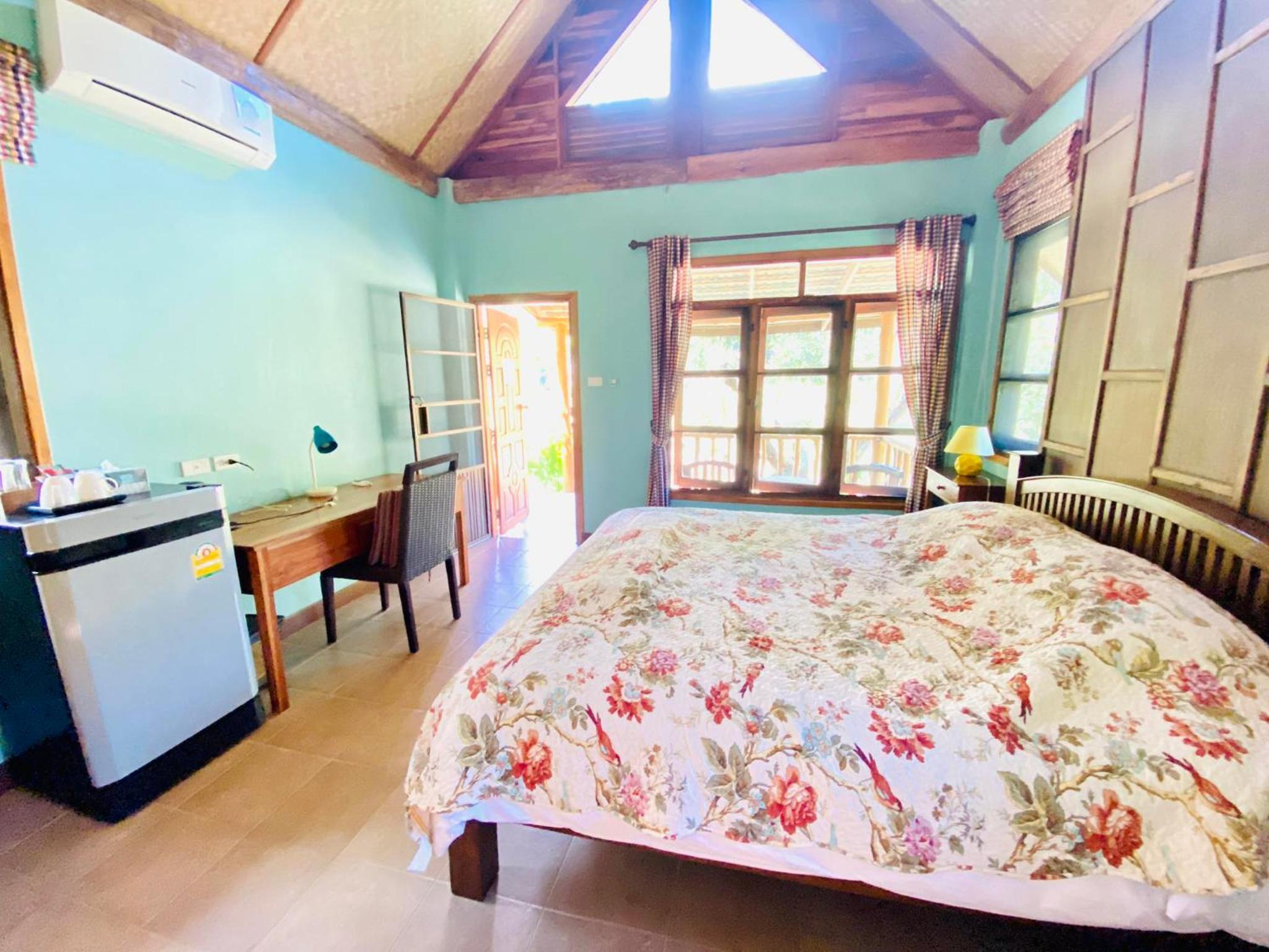 At Home Chiang Dao, Pooch Lovers
