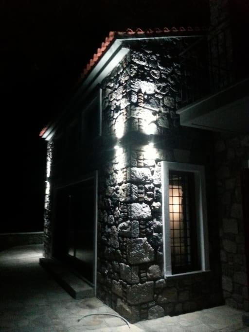 Molivos Castleview Luxury Villa with private parking
