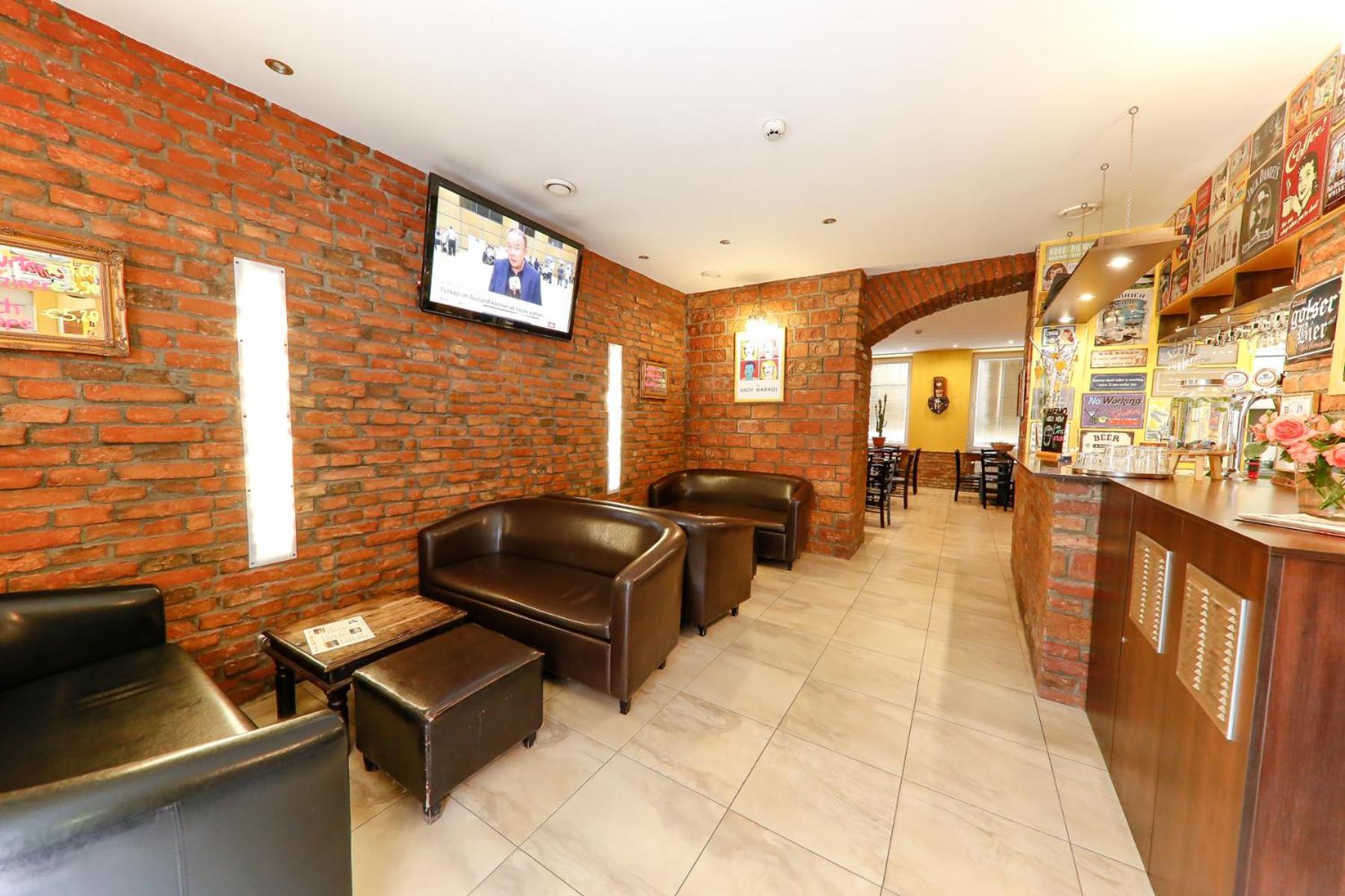 Do Step Inn Home - Hotel & Hostel