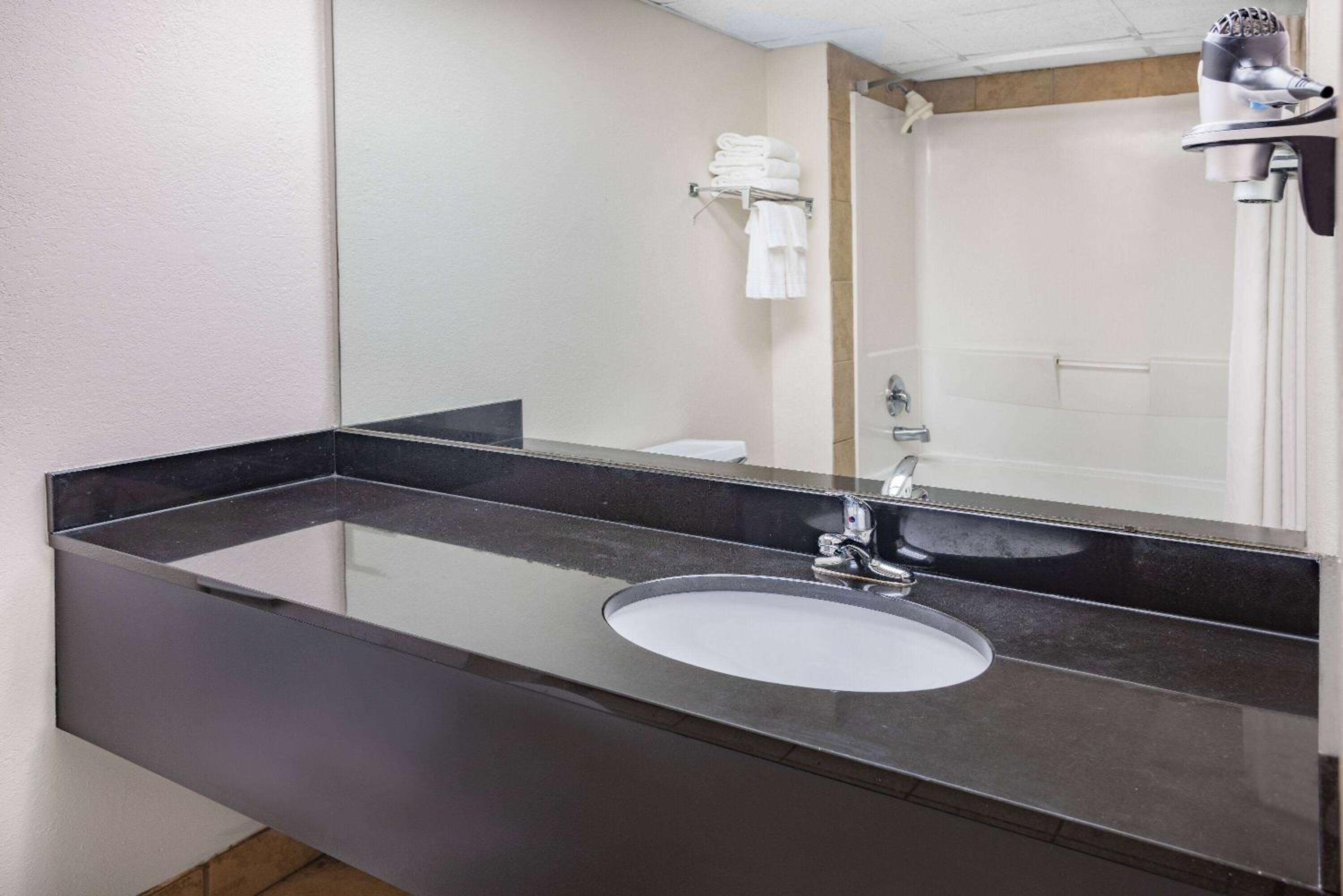 Pleasantville Vacations - Ramada by Wyndham West Atlantic City - Property Image 2