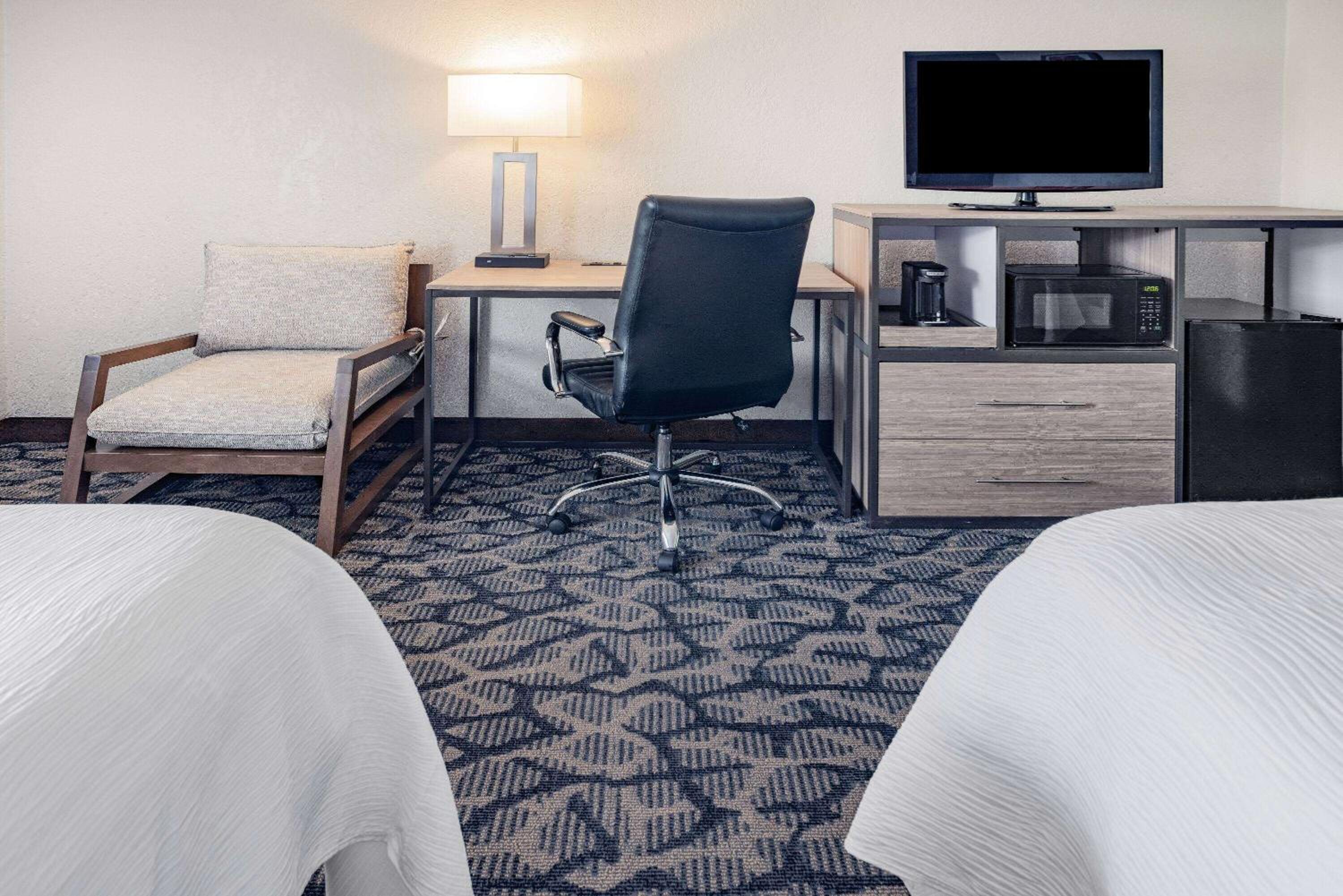 Pleasantville Vacations - Ramada by Wyndham West Atlantic City - Property Image 5