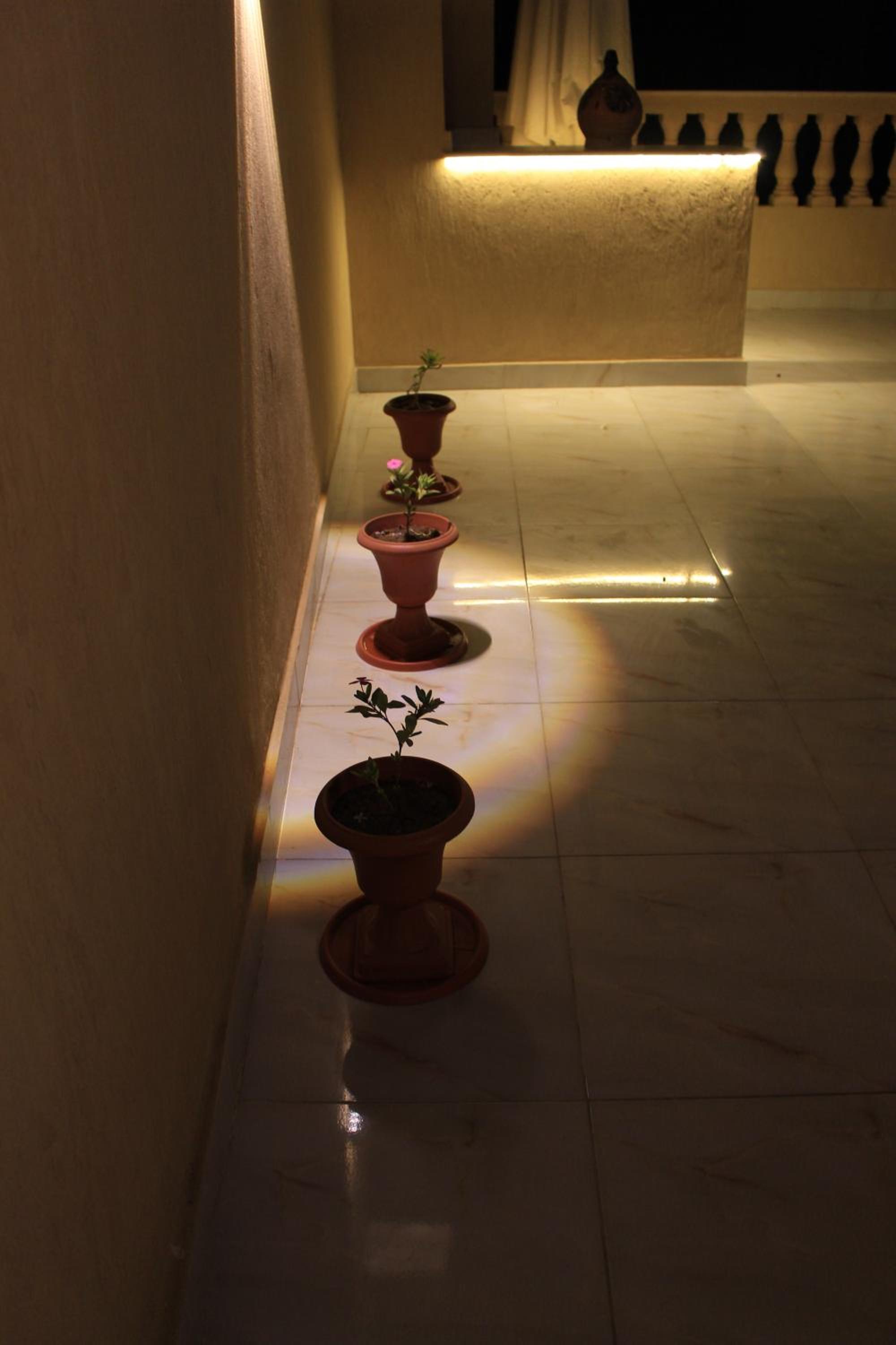 Discover pyramids inn