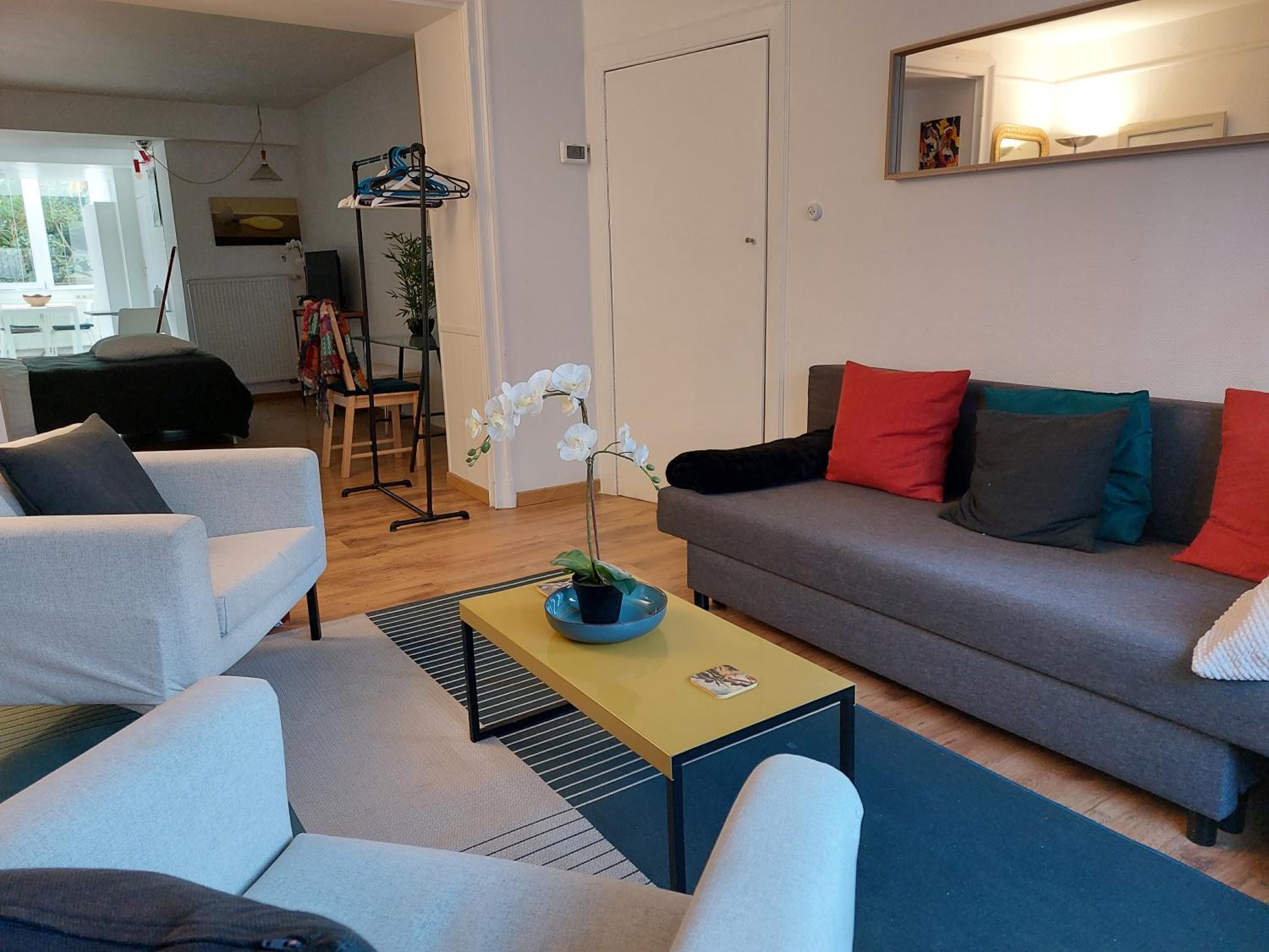 Chatelain Residence