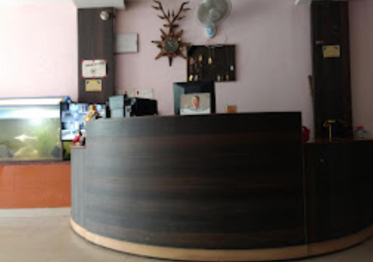 Photo 10
