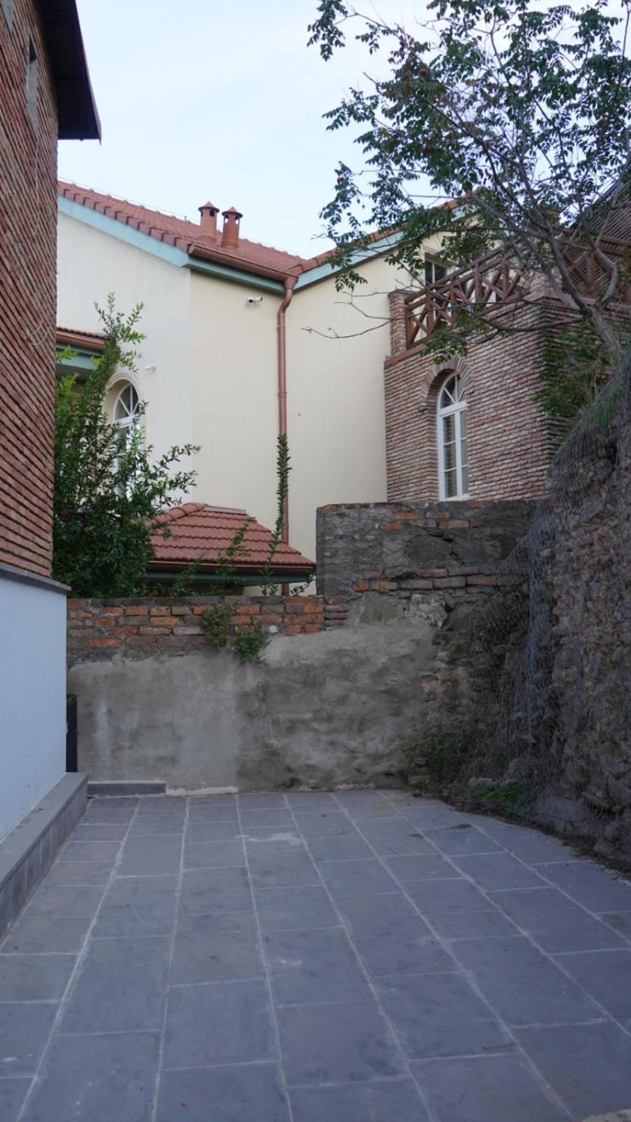 Abano Home